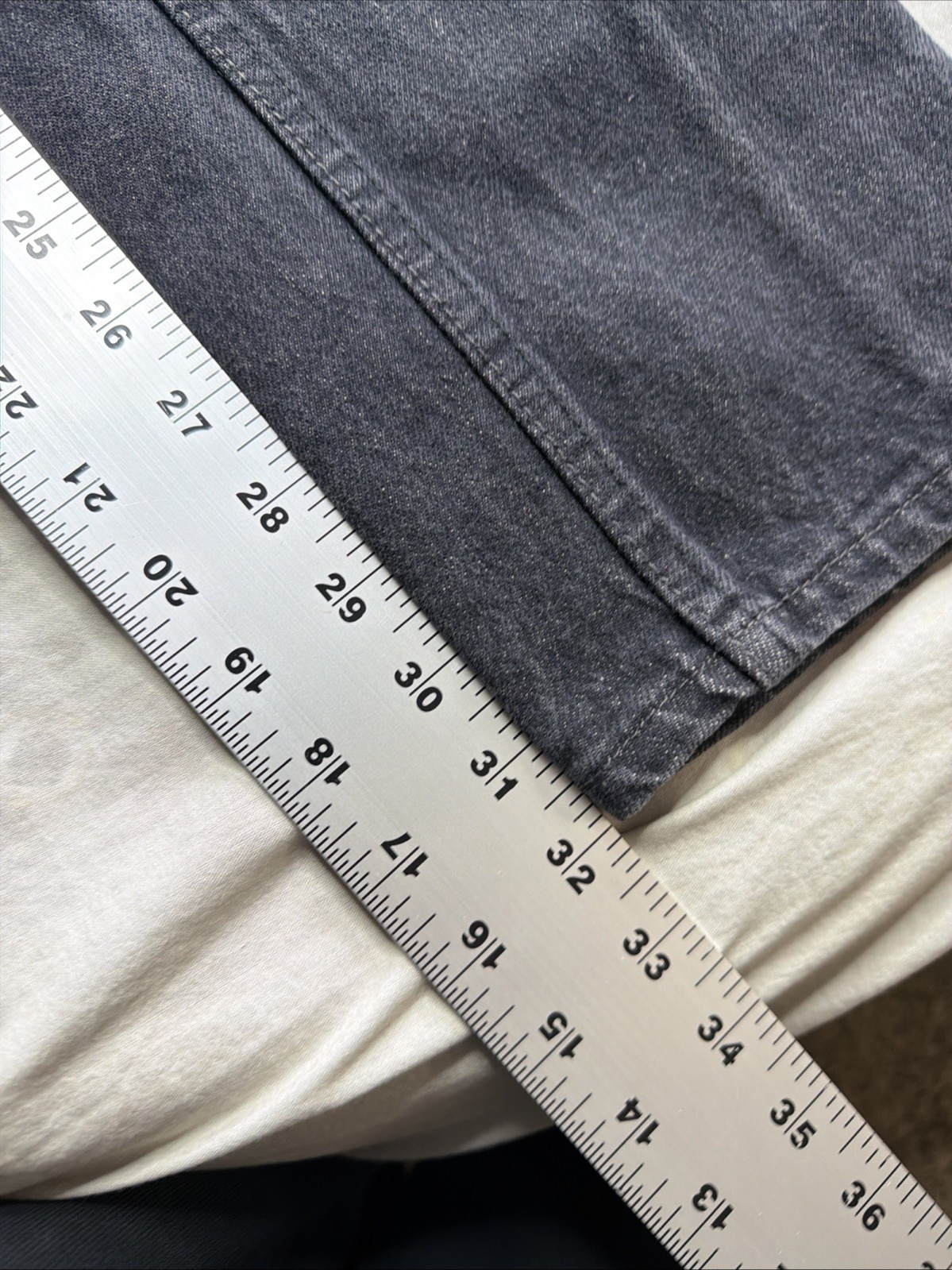 Vintage 70s Levis 26501 Jeans Denim Women Straight Black 24X32