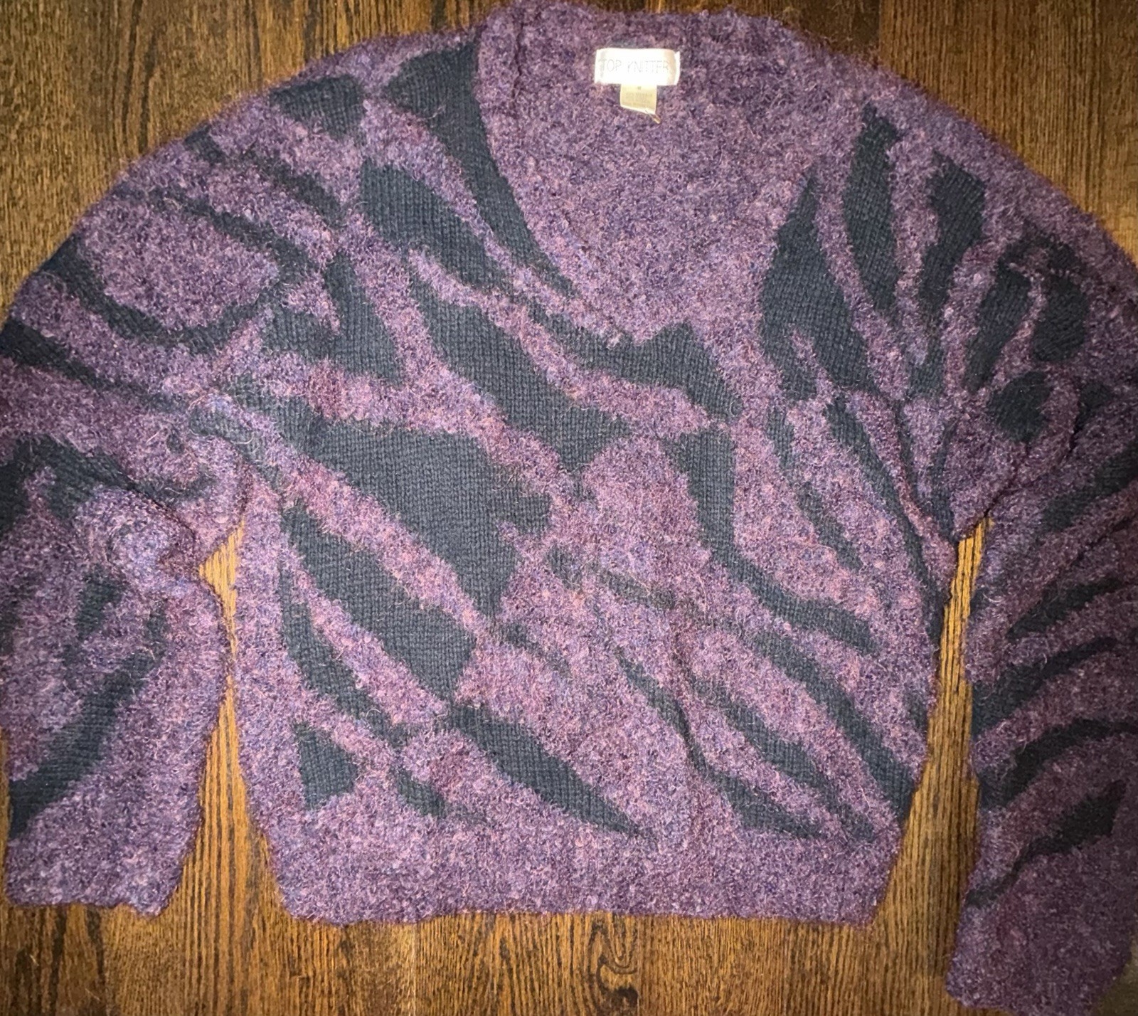 Vintage Sweater 52% MOHAIR,42% WOOL Black& Plum Reto,80’s Zebra Print,breathable
