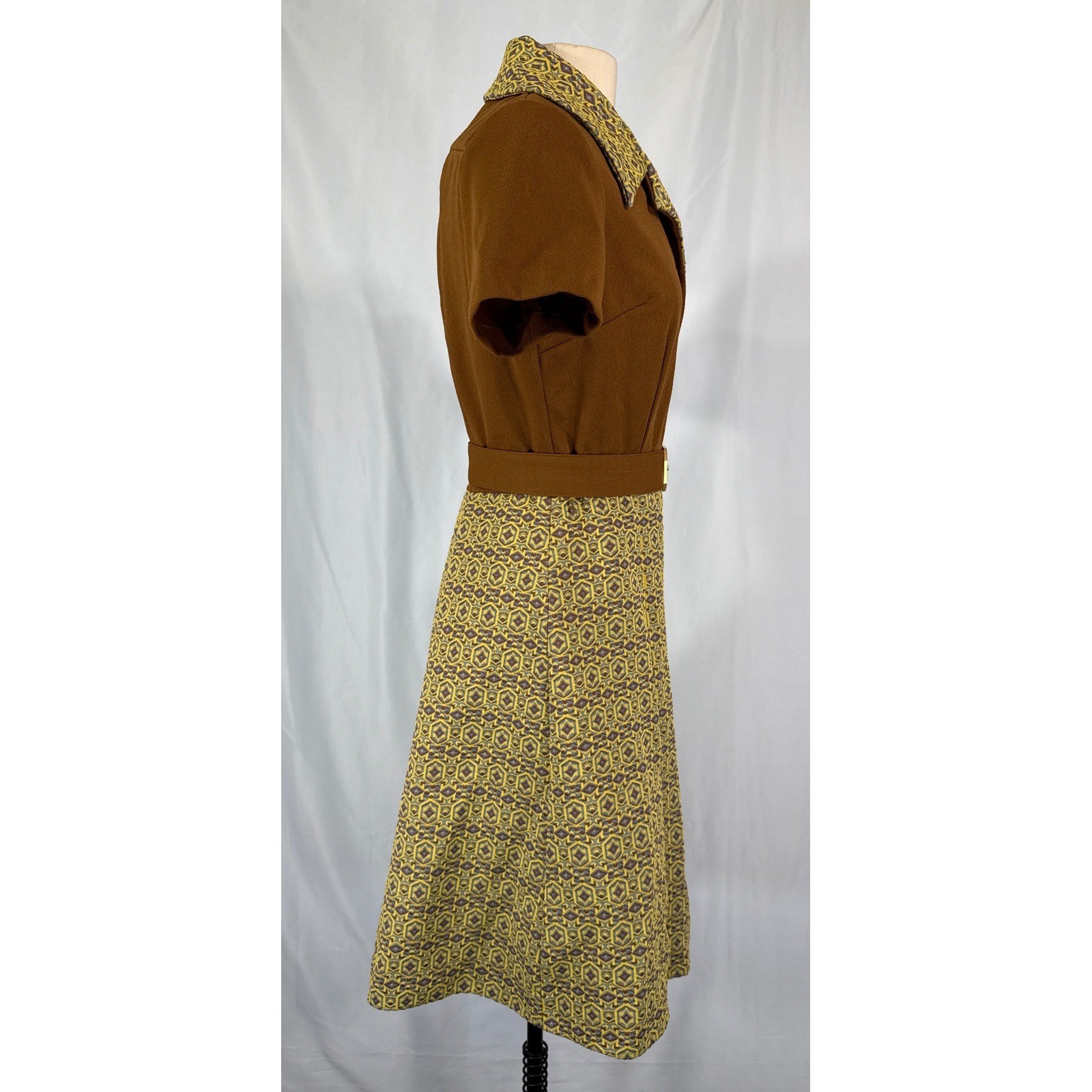 VTG 70s 100 Parkhouse Brown Geometric A-Line Mod Shirt Dress Belt Encron Knit M