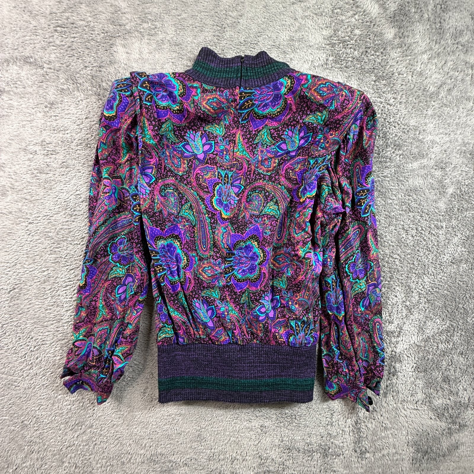 Vtg 80s Leslie Fay Petite Paisley Floral Blouse Mock Neck Zip Back Purple 8