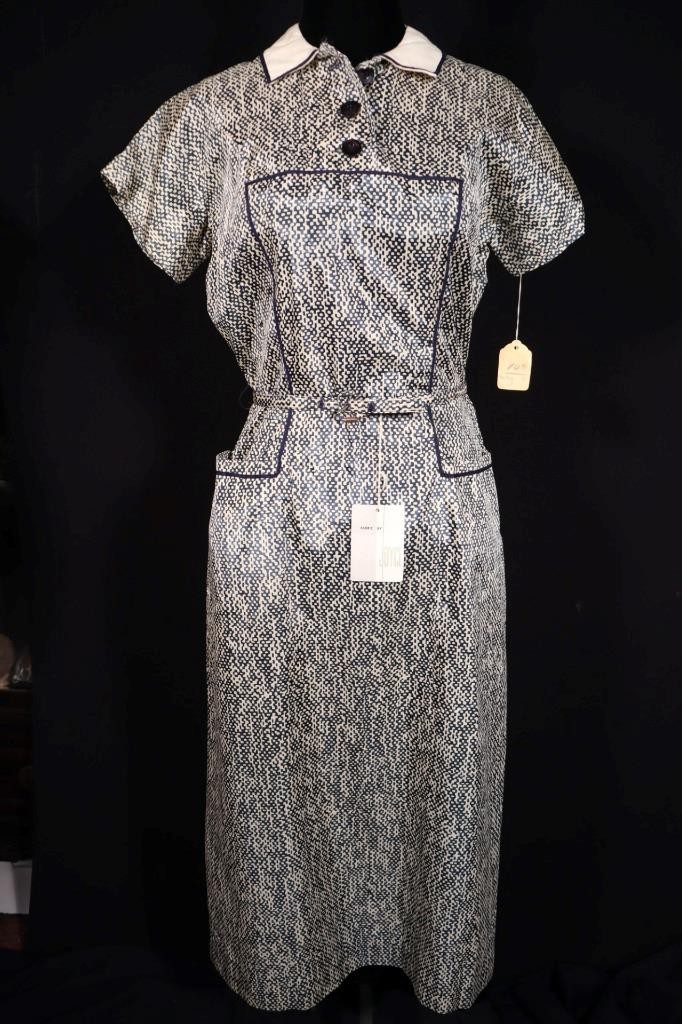 Vintage Deadstock 1940’s Blue & White Johnnye Dress With Original tags Size 6-8