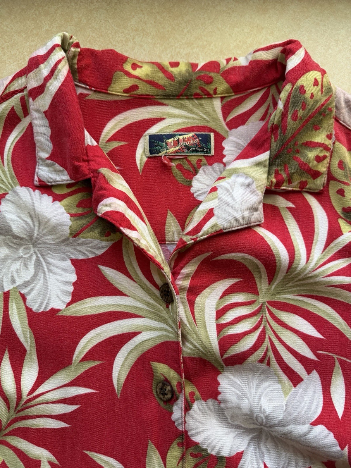 Vintage La Cabaña Hawaiian Shirt Womens Large Red Floral Rayon Y2K RN104521