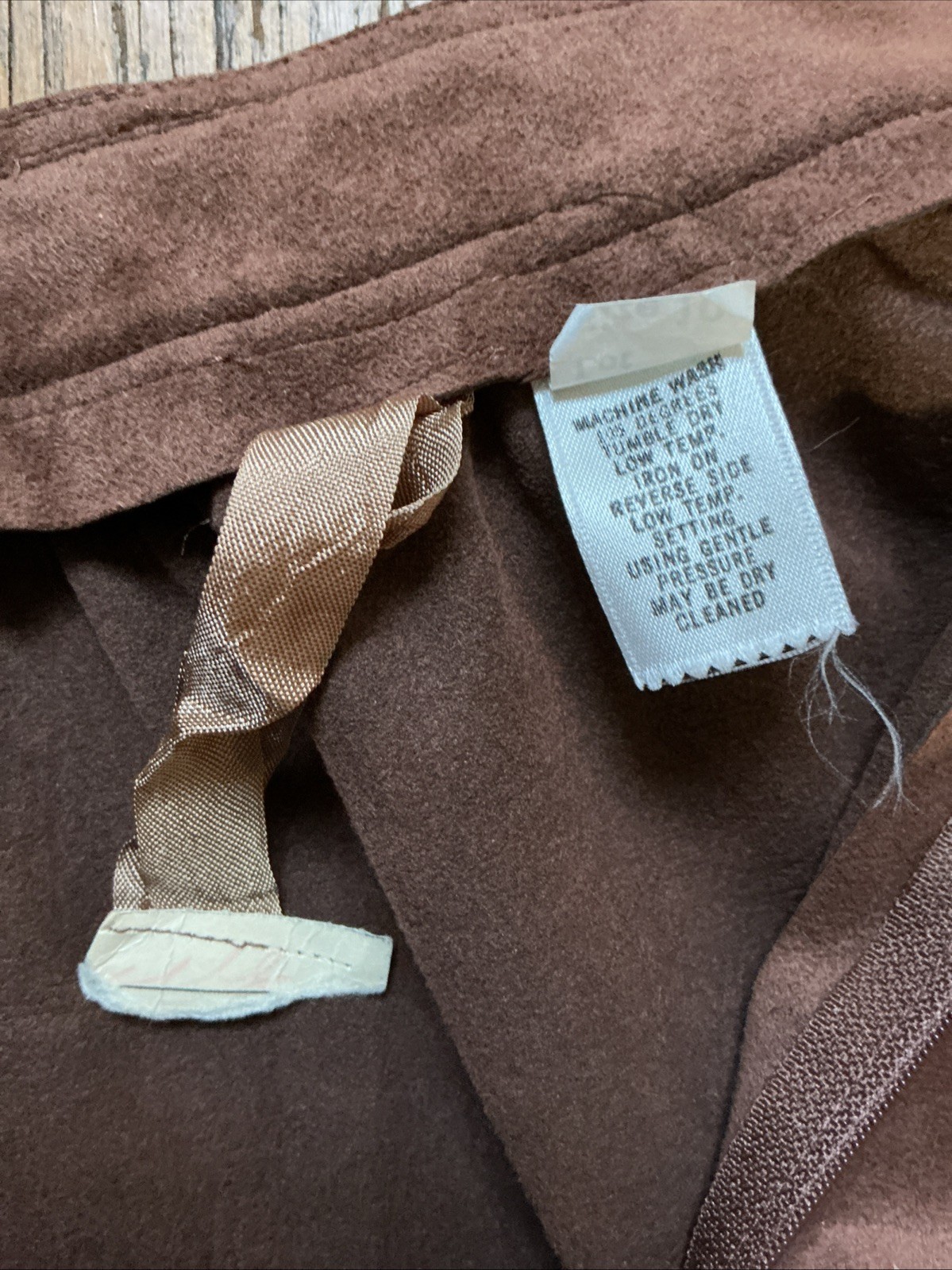 Vintage 70’s Ultra Suede Skirt Womens 10 Brown Zip Midi Corpcore Classic Luxury