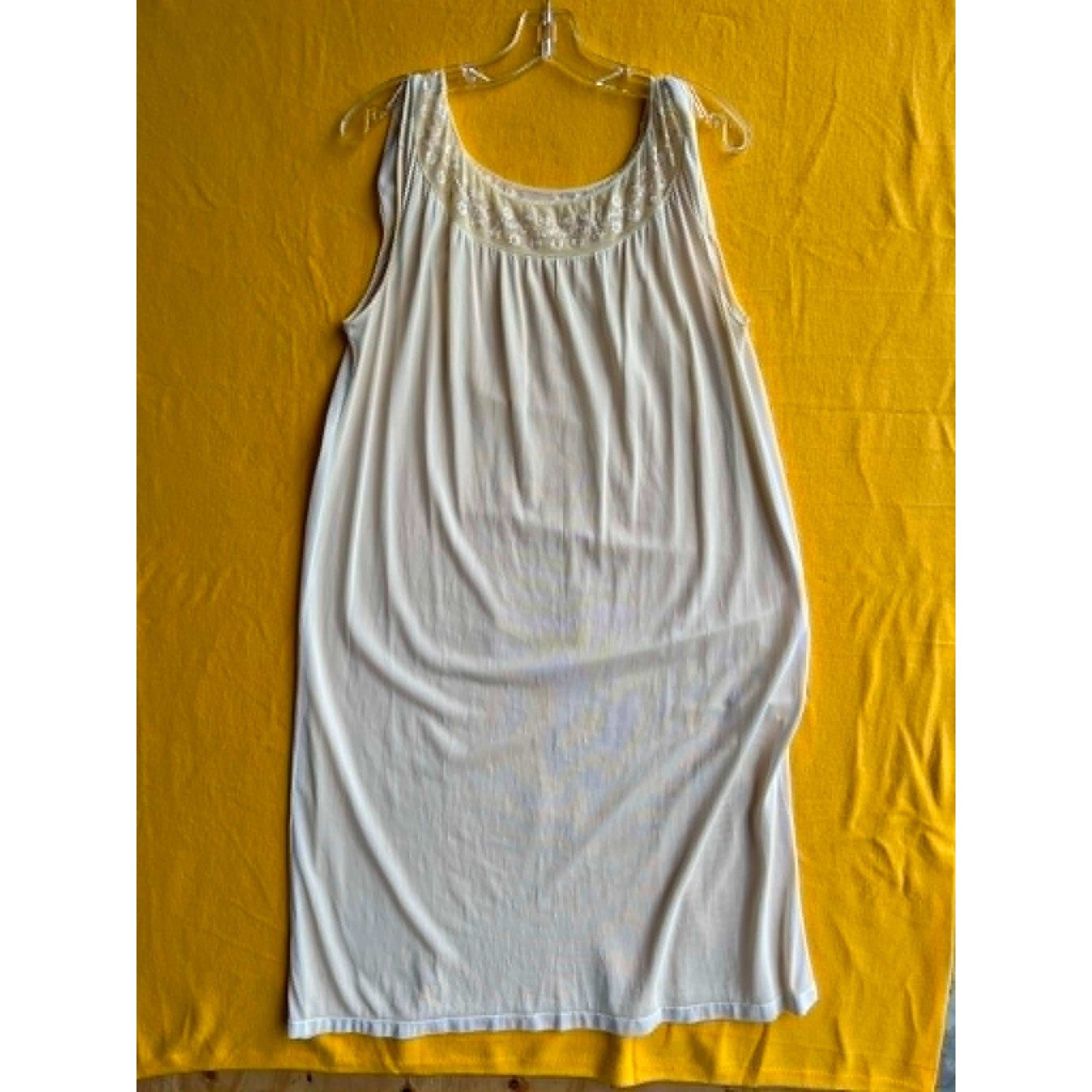 Vintage Cream Mid Length Nightgown Floral Embroidered Sleeveless 26-05-20