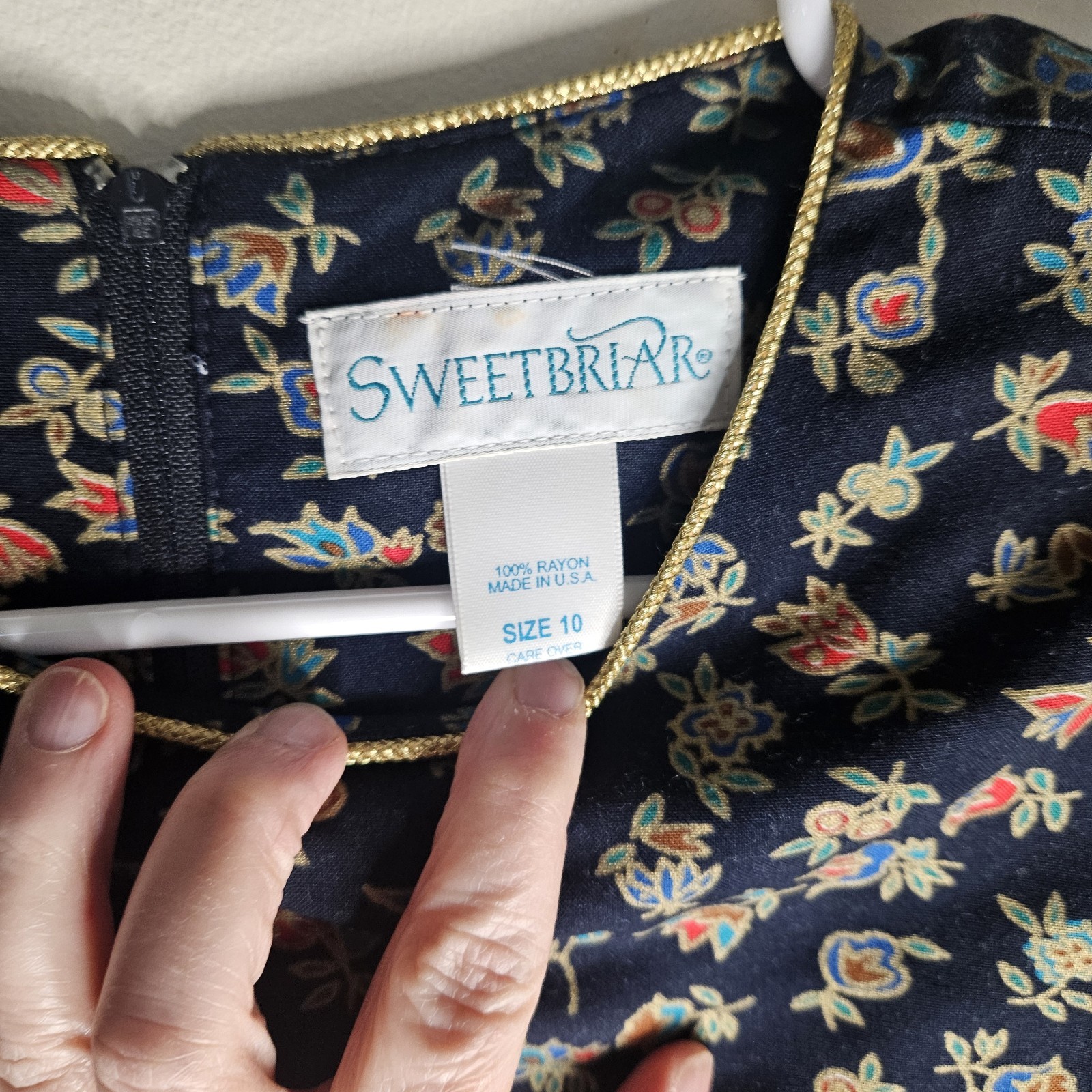 Vintage 80s Sweetbriar Women’s Dress Size 10 Floral w/ Pockets