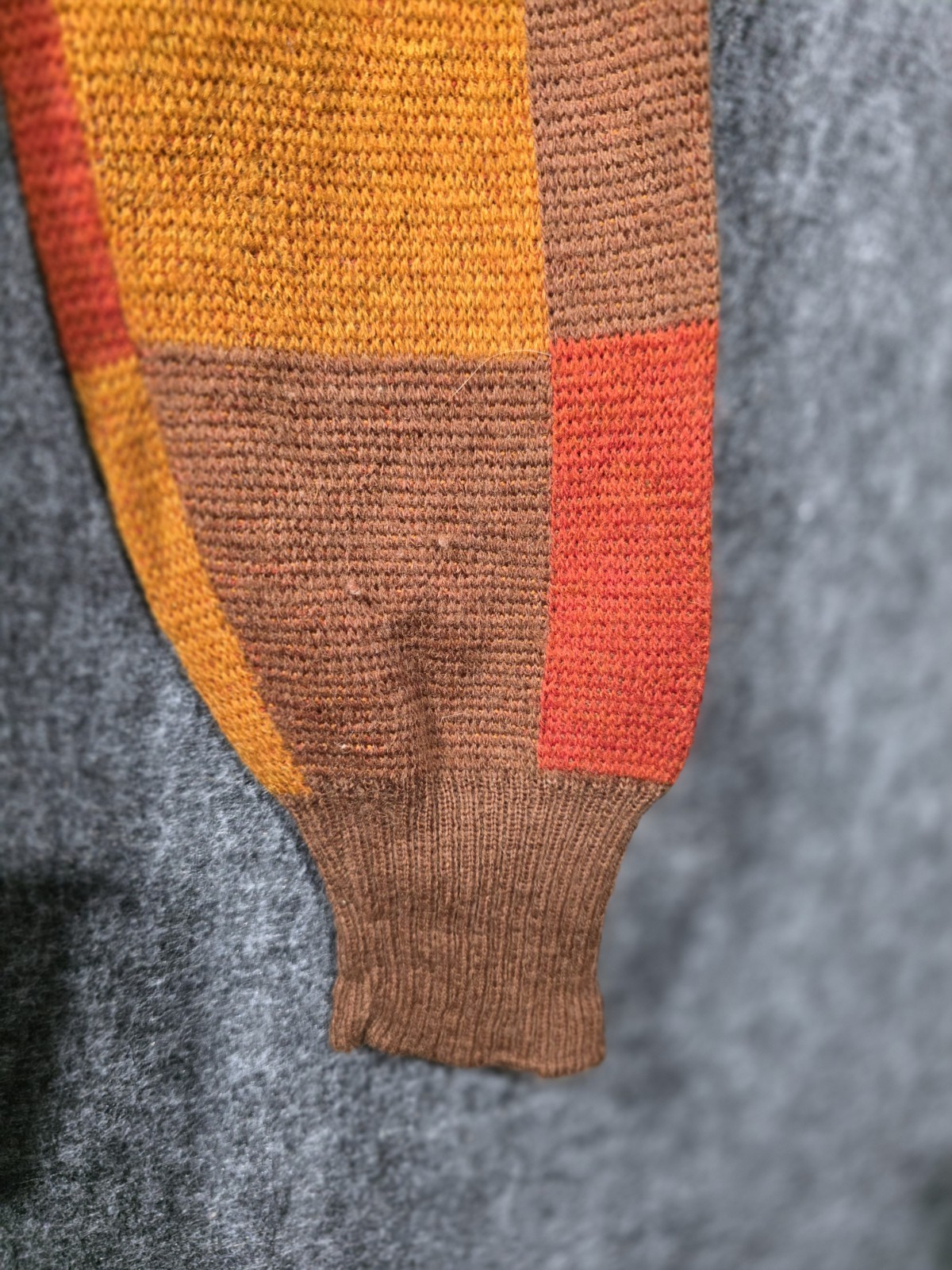 Vintage The Wilroy Traveller New York Knit Sweater Checkered Orange Brown 50s