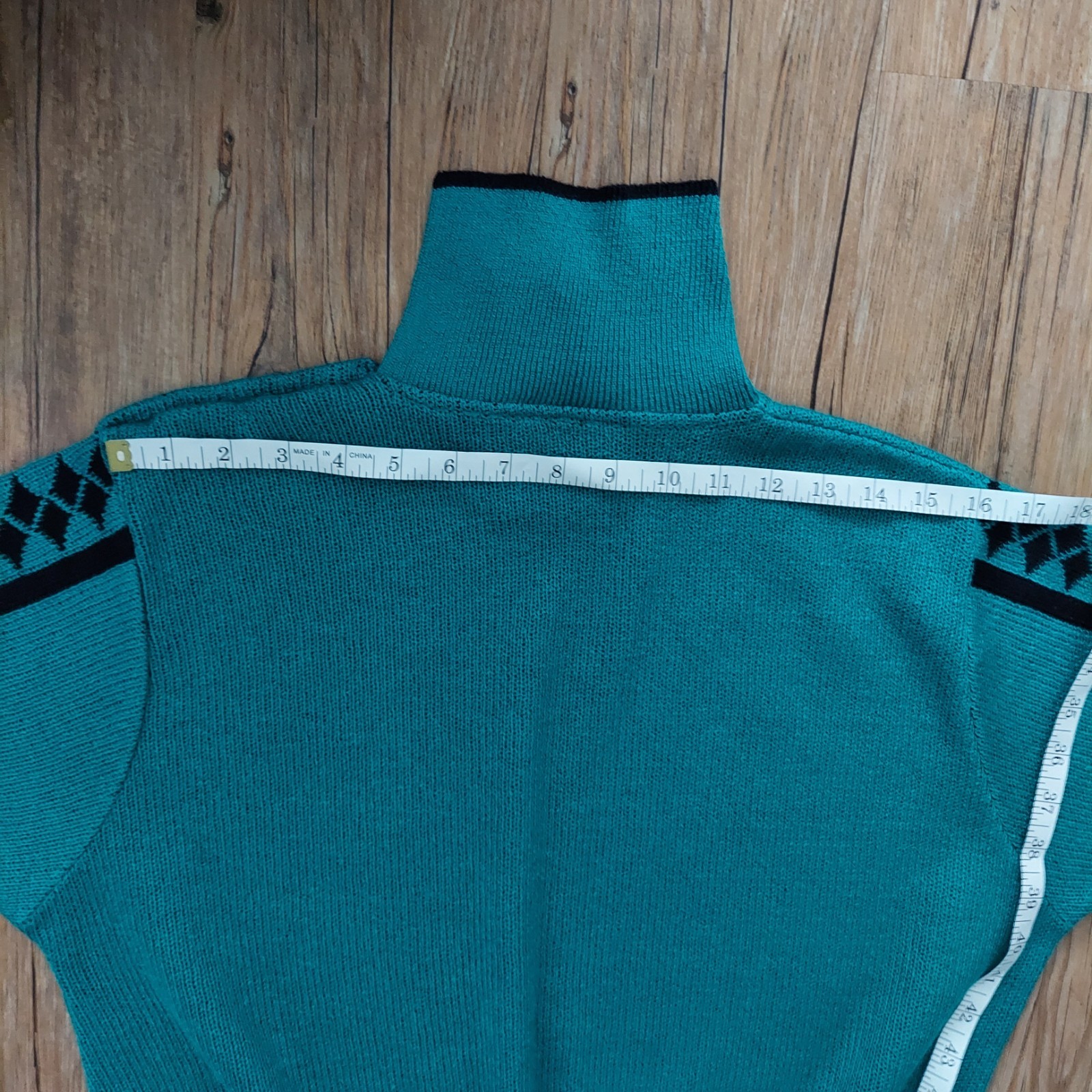 Vintage 1980s Vivanti ILGWU Union made Envelope Neck Sweater, 13