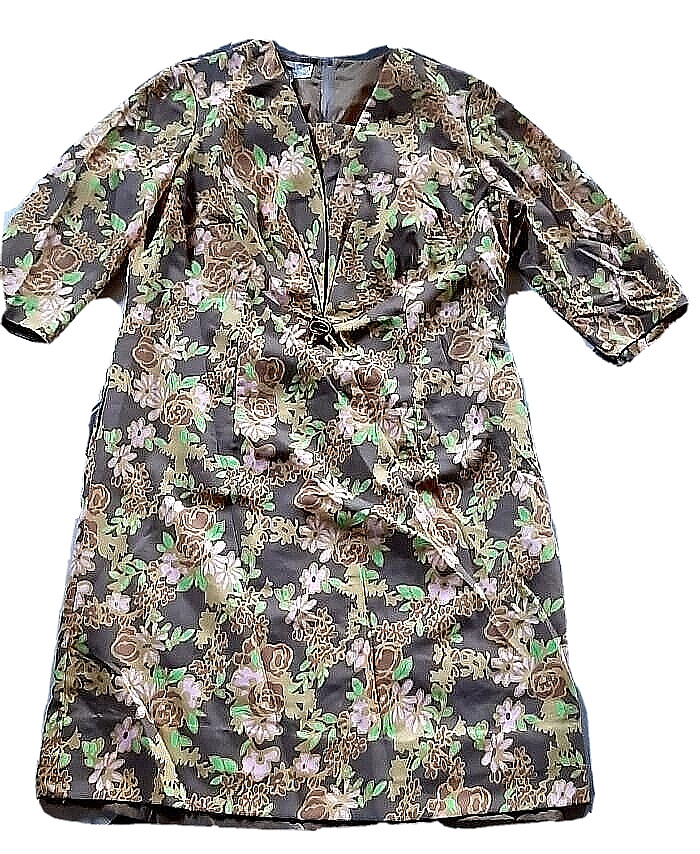 Vintage 60s-70s VARE-MERKE 100% TERYLENE Sheer Women’s Dress with Short Sleeves