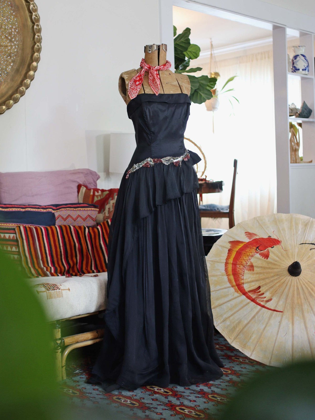 VTG 1940s Black Strapless Gown 40s Formal Evening Prom Dress Peplum Skirt Sequin