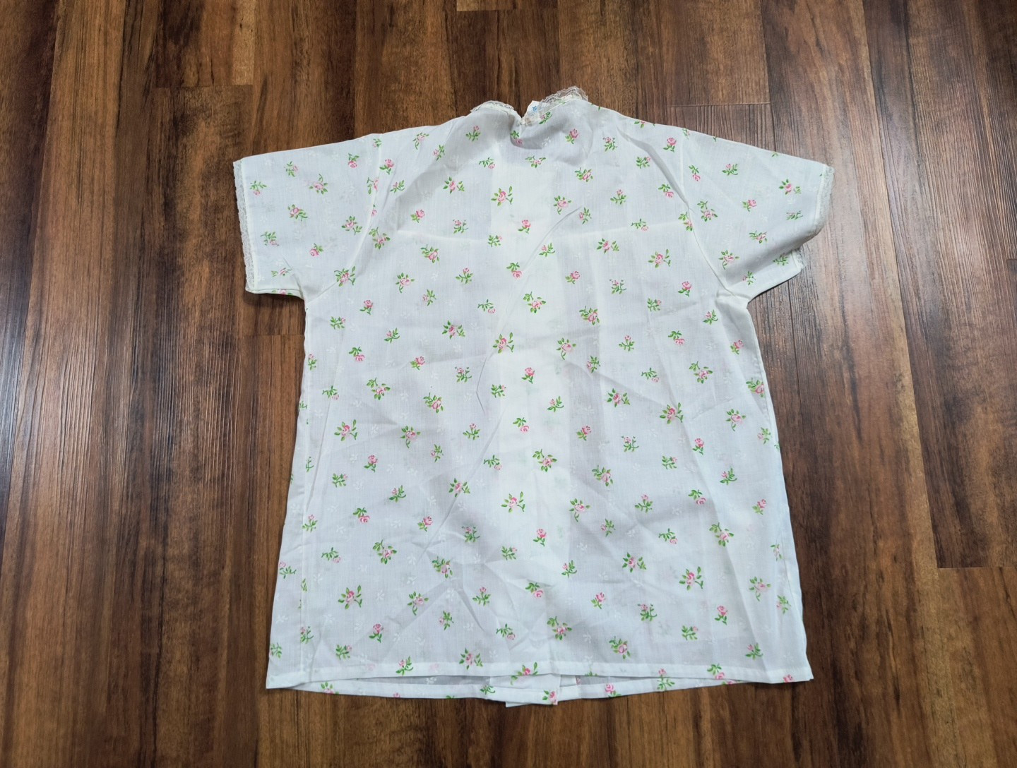 Vintage Katz Button Up Lace Trim Forest Floral Pajama Top