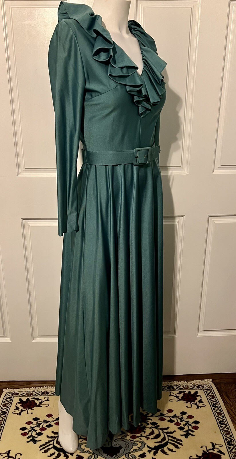 Vintage 1970s PLW Ruffle Trim Emerald Green Nylon Maxi Dress Matching Belt XS/S