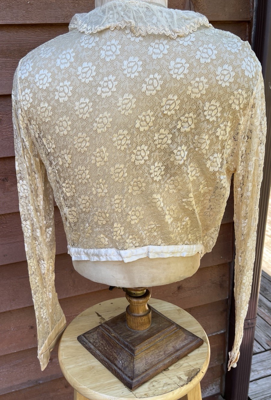 Ladies Edwardian, Floral Lace Blouse, Long Sleeves, Cloth Covered Buttons
