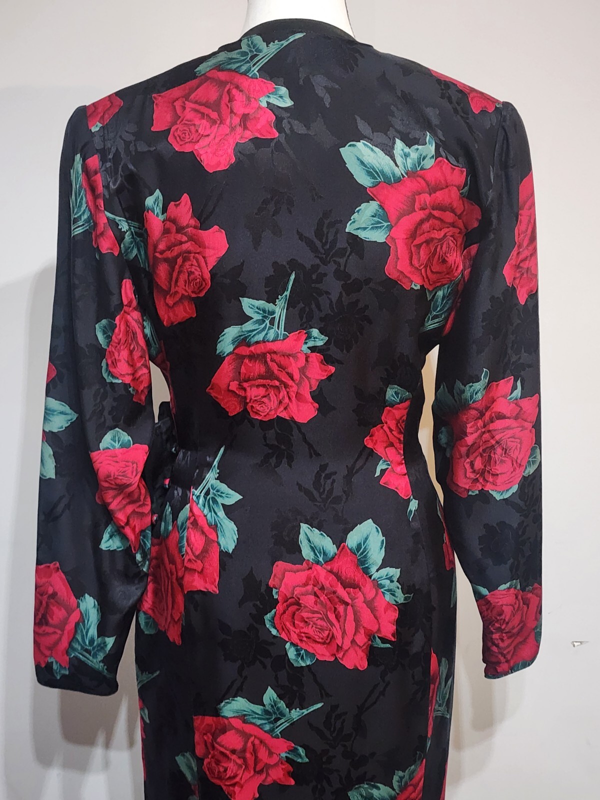 Vintage 1980s PIA RUCCI Wrap Dress Size 8 100% Silk Black Floral Rose Print
