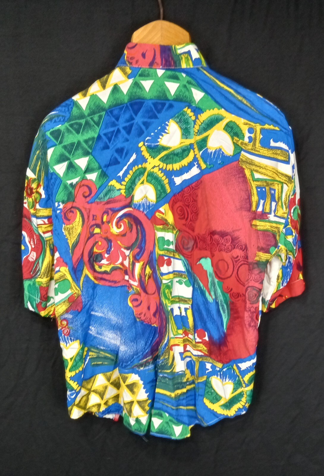 Y2K 90’s Marca ( Italy ) abstract bright colors European Women’s Shirt medium