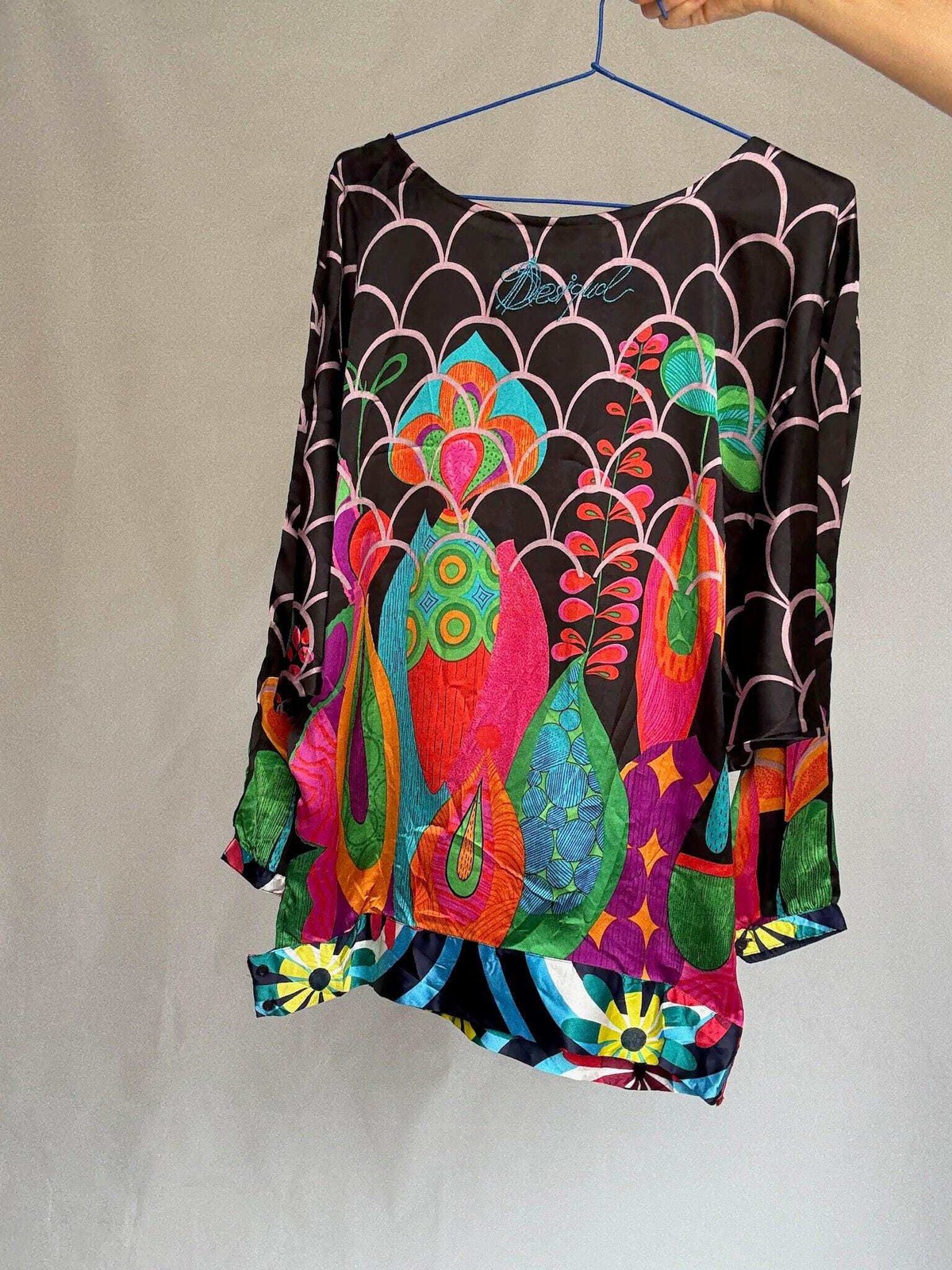 Desigual tunic top with psychedelic floral print US letter size L
