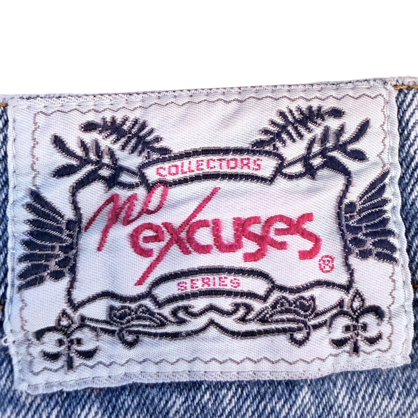 Vintage No Excuses Collectors Series High Waisted Light Wash Jeans Bow Hem Sz 13