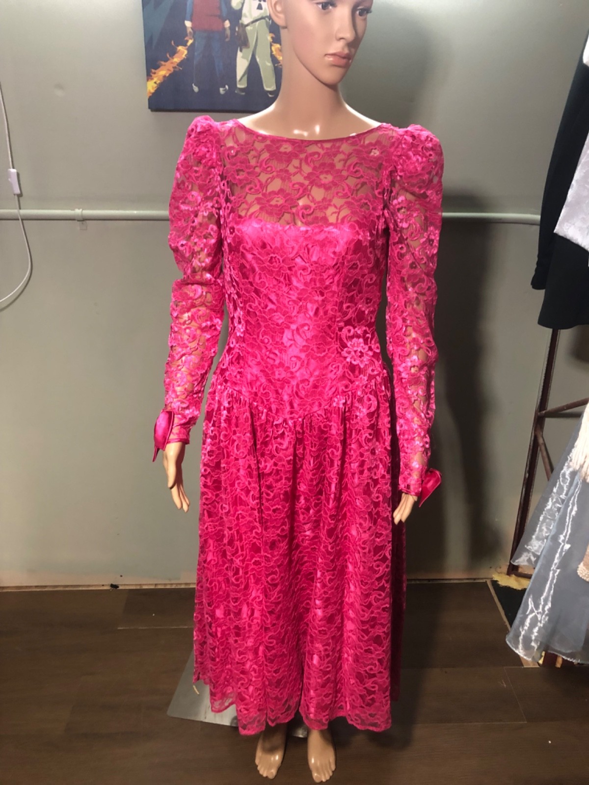 Vintage 80s Fuchsia Pink Lace Prom Dress Gown Low V-Back Satin Bow ILGWU Made US