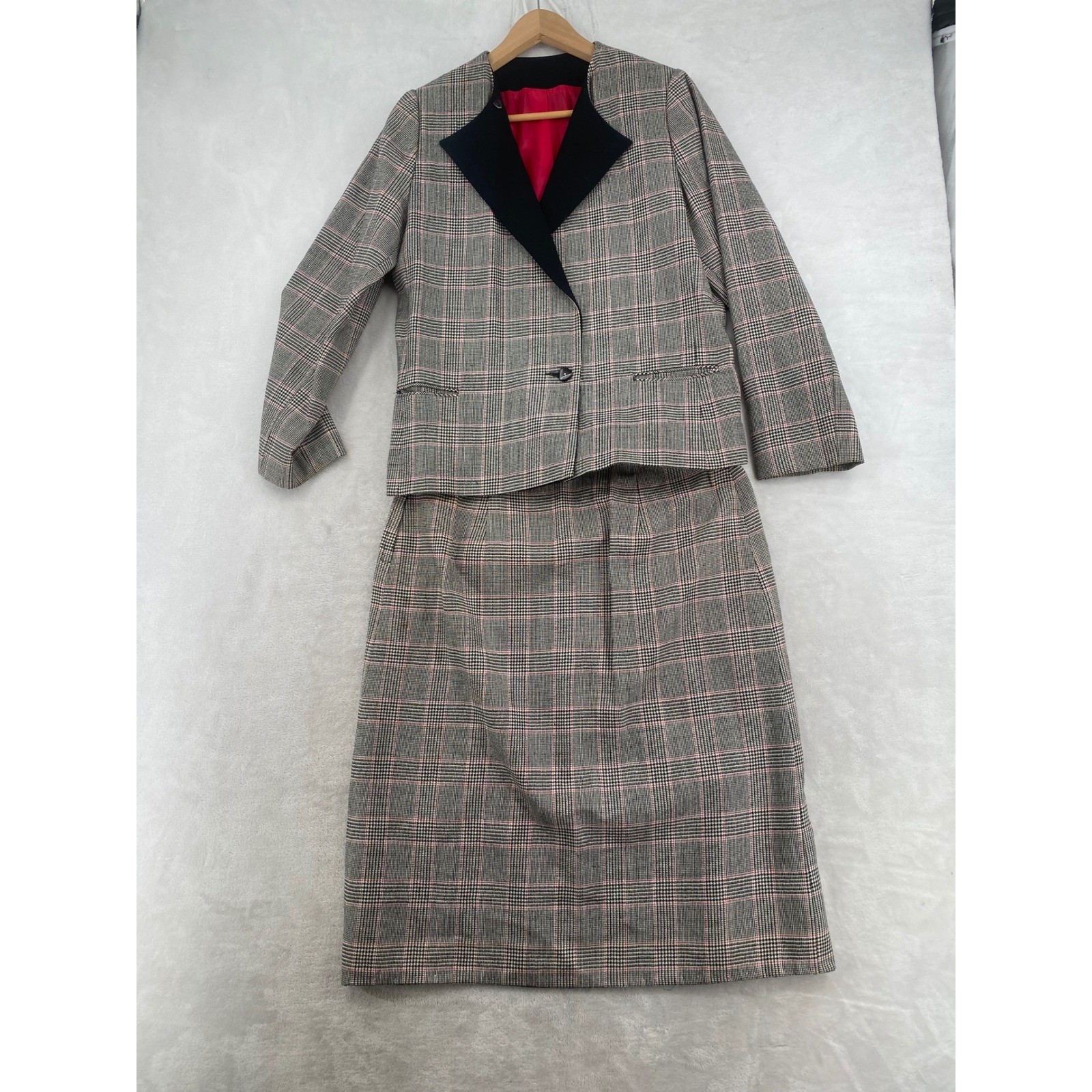 Young Traditions Skirt Suit 12 Grey Pink Glen Plaid Vintage 80s Made in USA