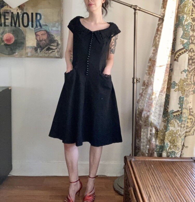 Vintage 1950s Women’s Button front lace detail black Carlye Dress Rockabilly