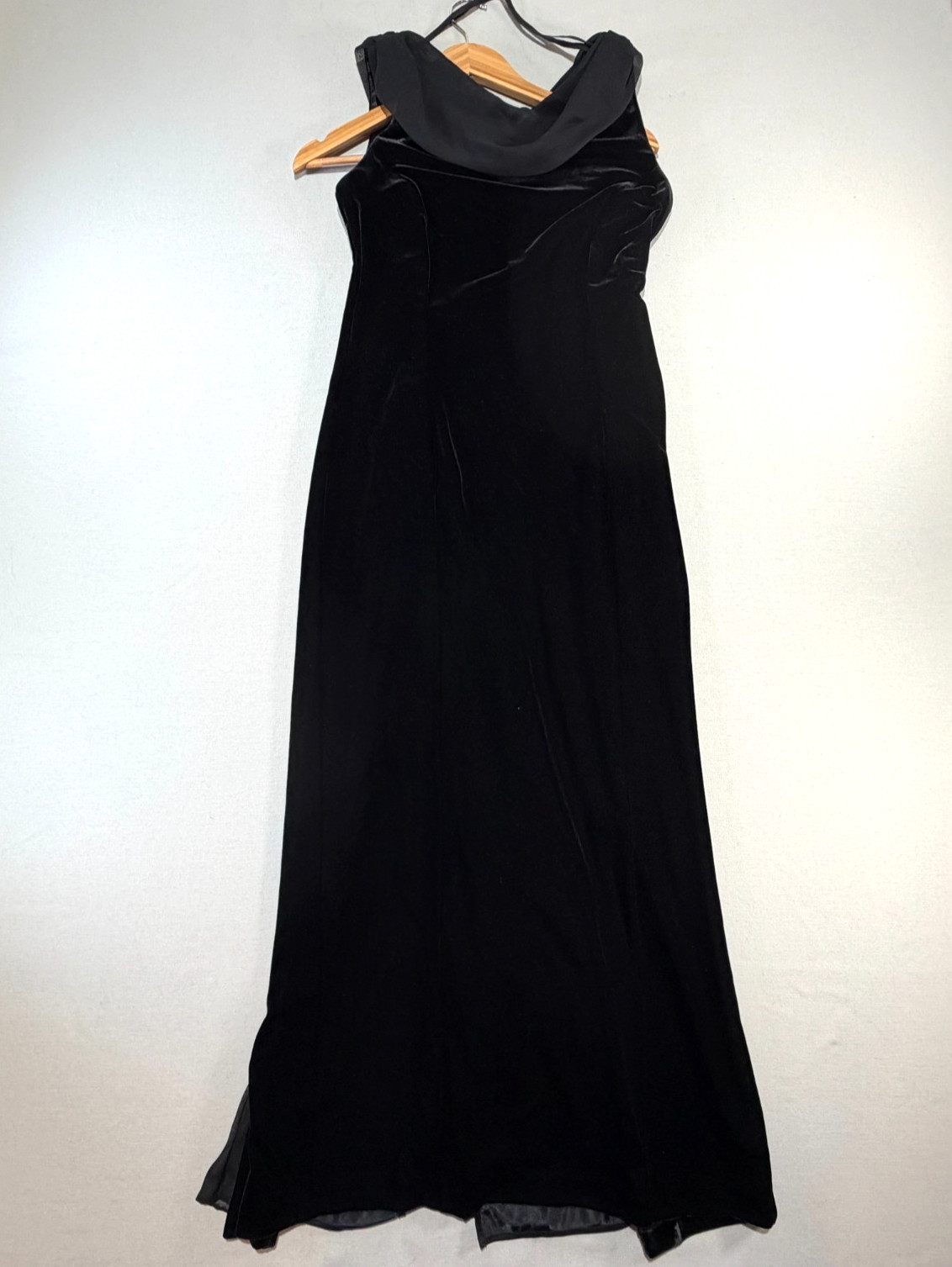 Robbie Bee Black Velvet Evening Dress Sz 10 Chiffon Drape & Pleated Sweep Train
