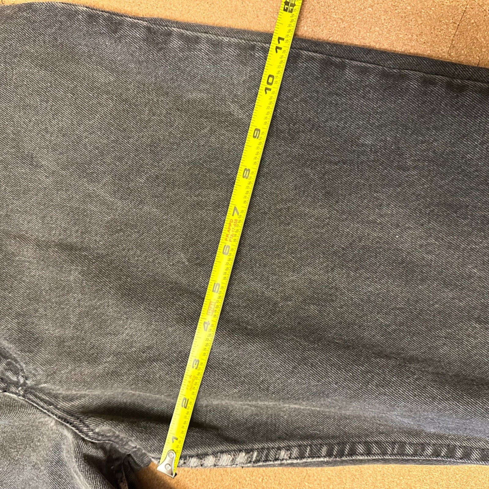 Levi’s 551 Relaxed Fit Jeans Women 14 Med Black Vintage 90s Tapered Leg Cotton