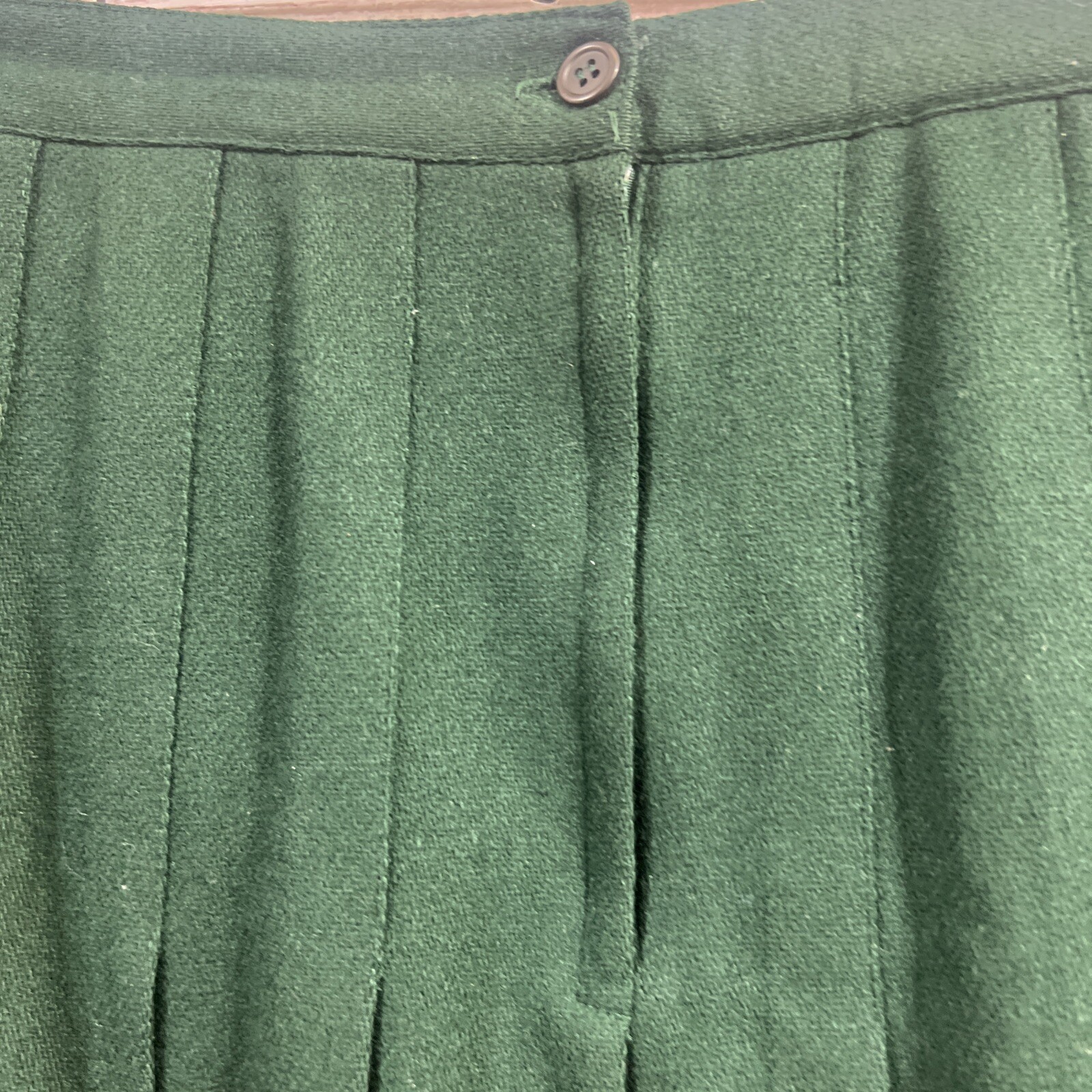 Wardrobe Maker 100% wool womens green jacket blazer pleated skirt 80s Vintage