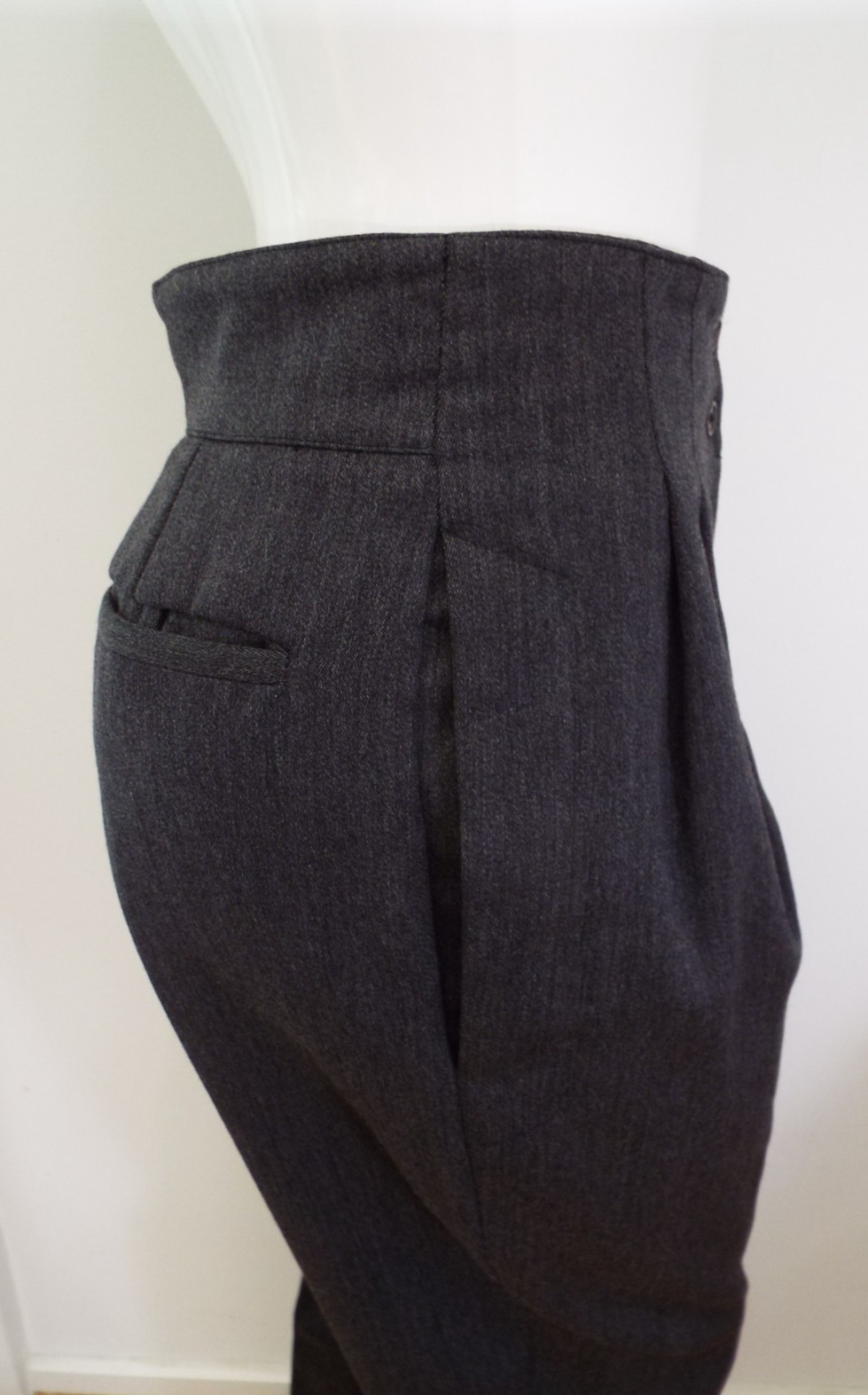 Vintage 1980s Claude Montana Gray Wool Pant Suit Jacket Blazer Shoulder Pads SM
