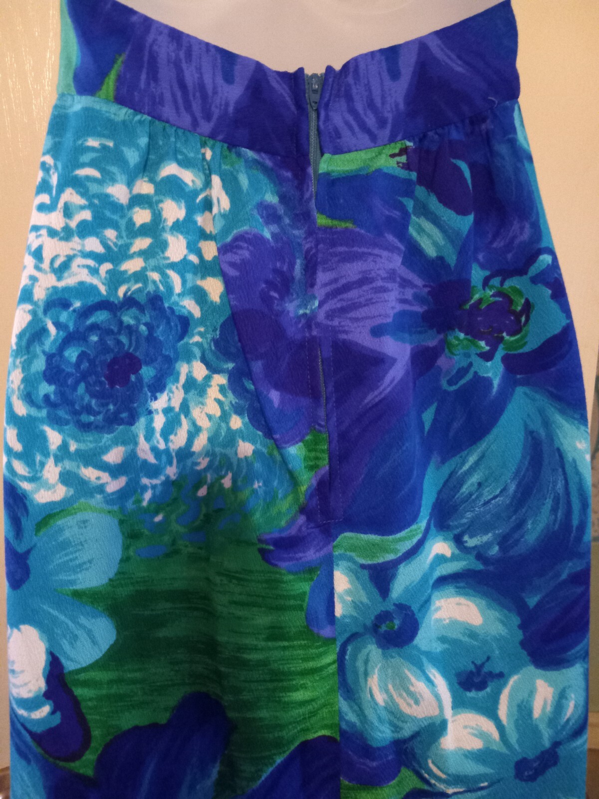 Vintage 60s Hale Aloha Tiki Oasis Hawaiian Blue Floral Barkcloth Halter Dress XS