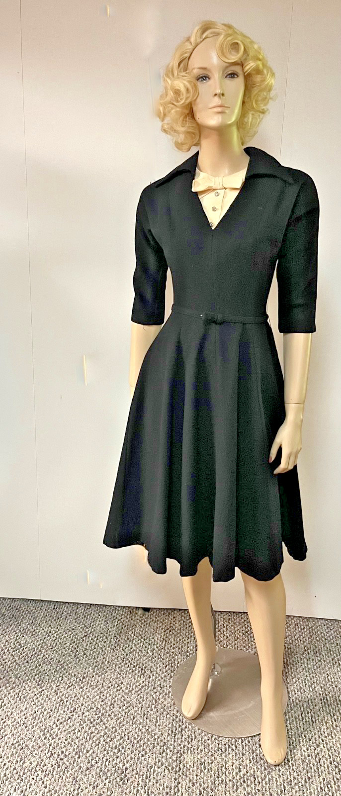 Vintage 1950s Alco Junior Bibbed Neckline Wool Business Cocktail Dress Bust 34