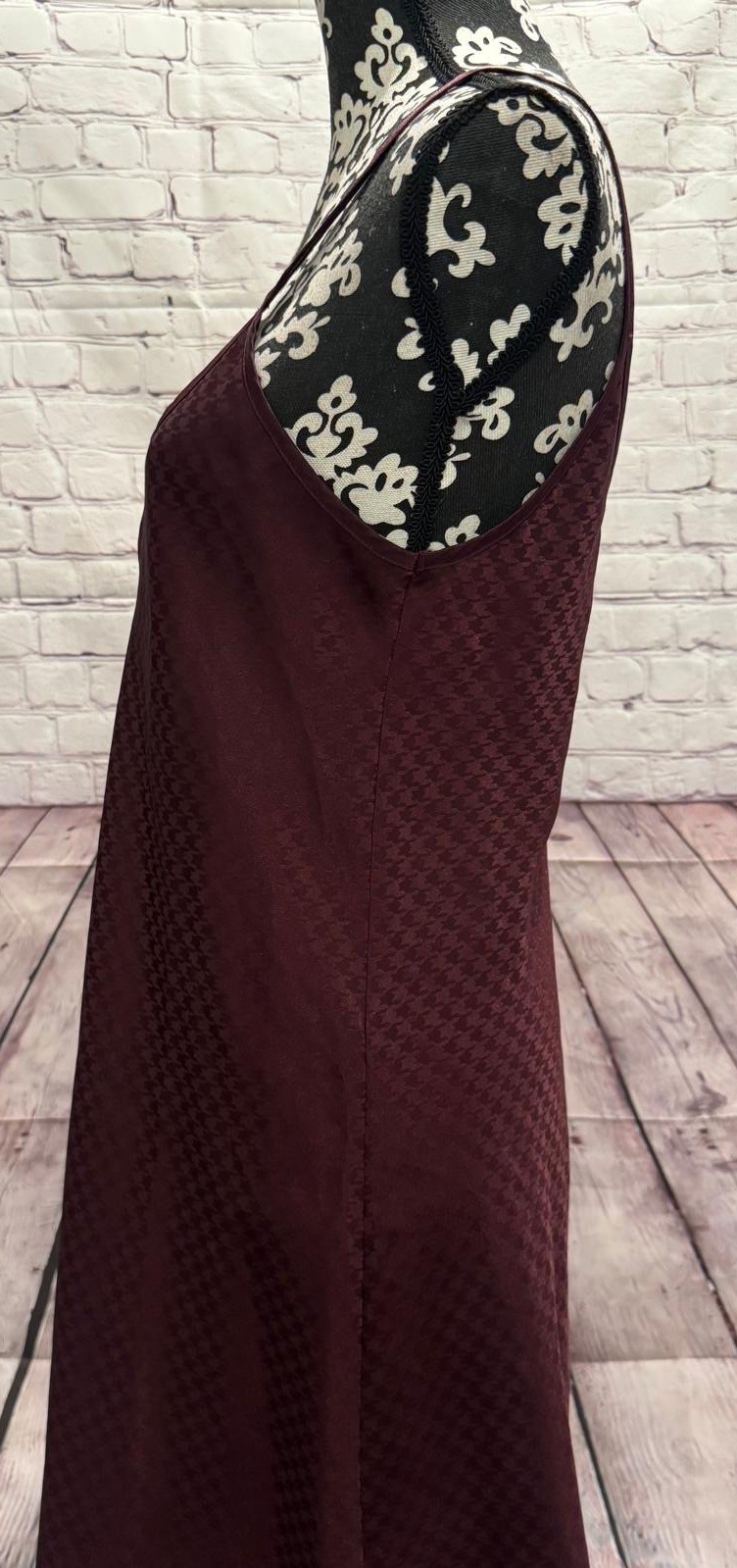VTG 90s HALSTON Burgundy Textured Satin Double Spaghetti Strap Maxi Slip Dress L