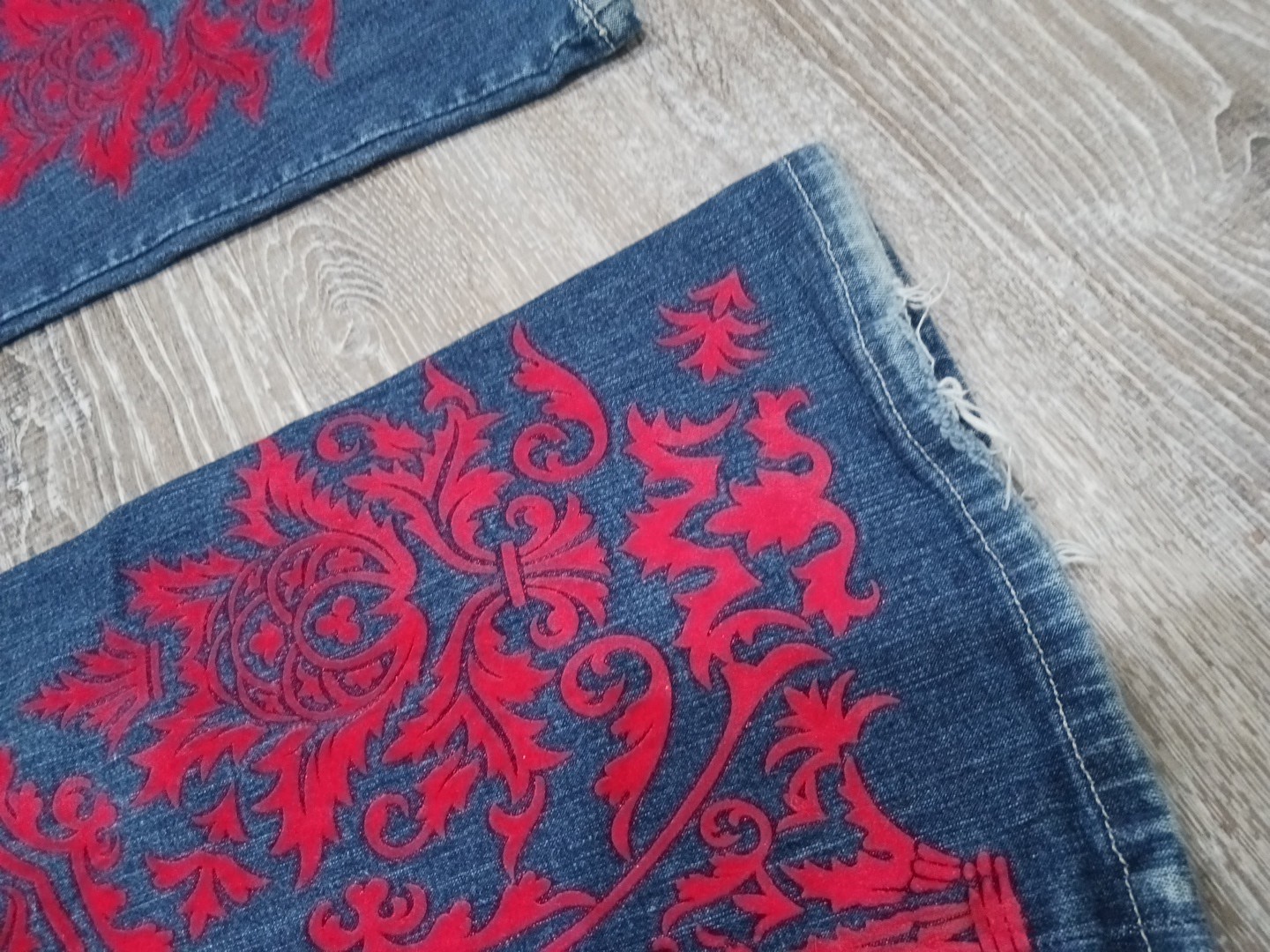 JNCO Womens Vintage Low Rise Flocked Flare Jeans Y2K 2000s