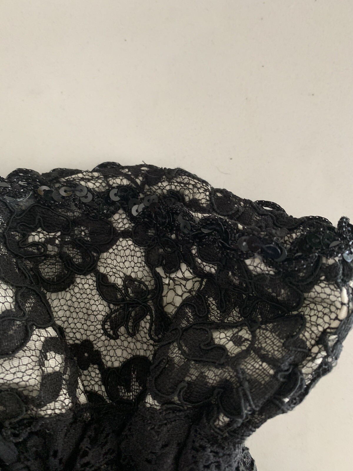VINTAGE LINGERIE CASE BLACK LACE OVER CREAM SATIN CORD TIE W/ SEQUIN TRIM 1980s