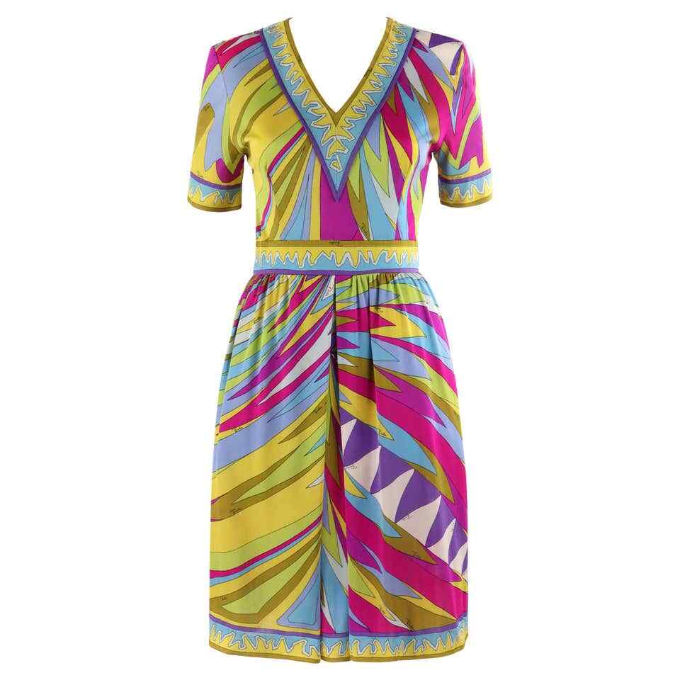 EMILIO PUCCI c.1960’s Abstract Stripe Op Art Signature Print V-Neck Sheath Dress