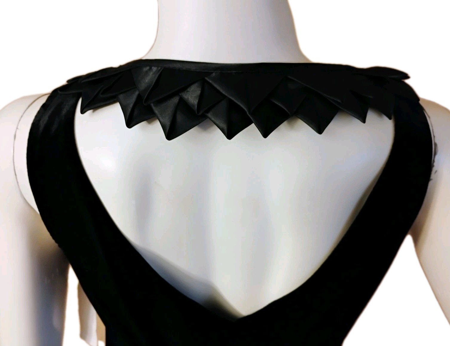 NWT 90’s „Essentials by ABS” Velvet with Geometric Satin Petal Trim Dress 8 $328