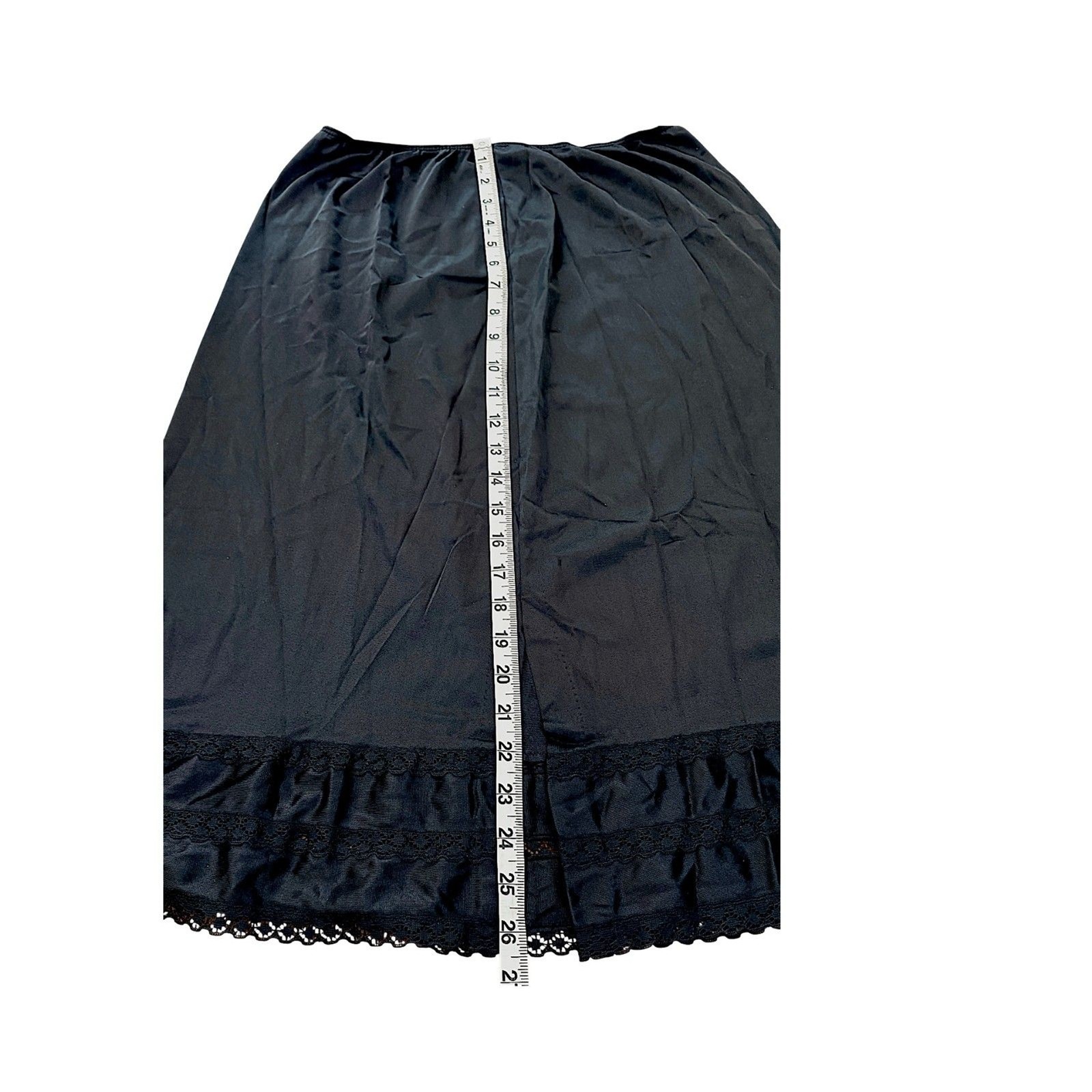 woman’s Black A Lined Slip Lace Trim Hem Mid Back Slit