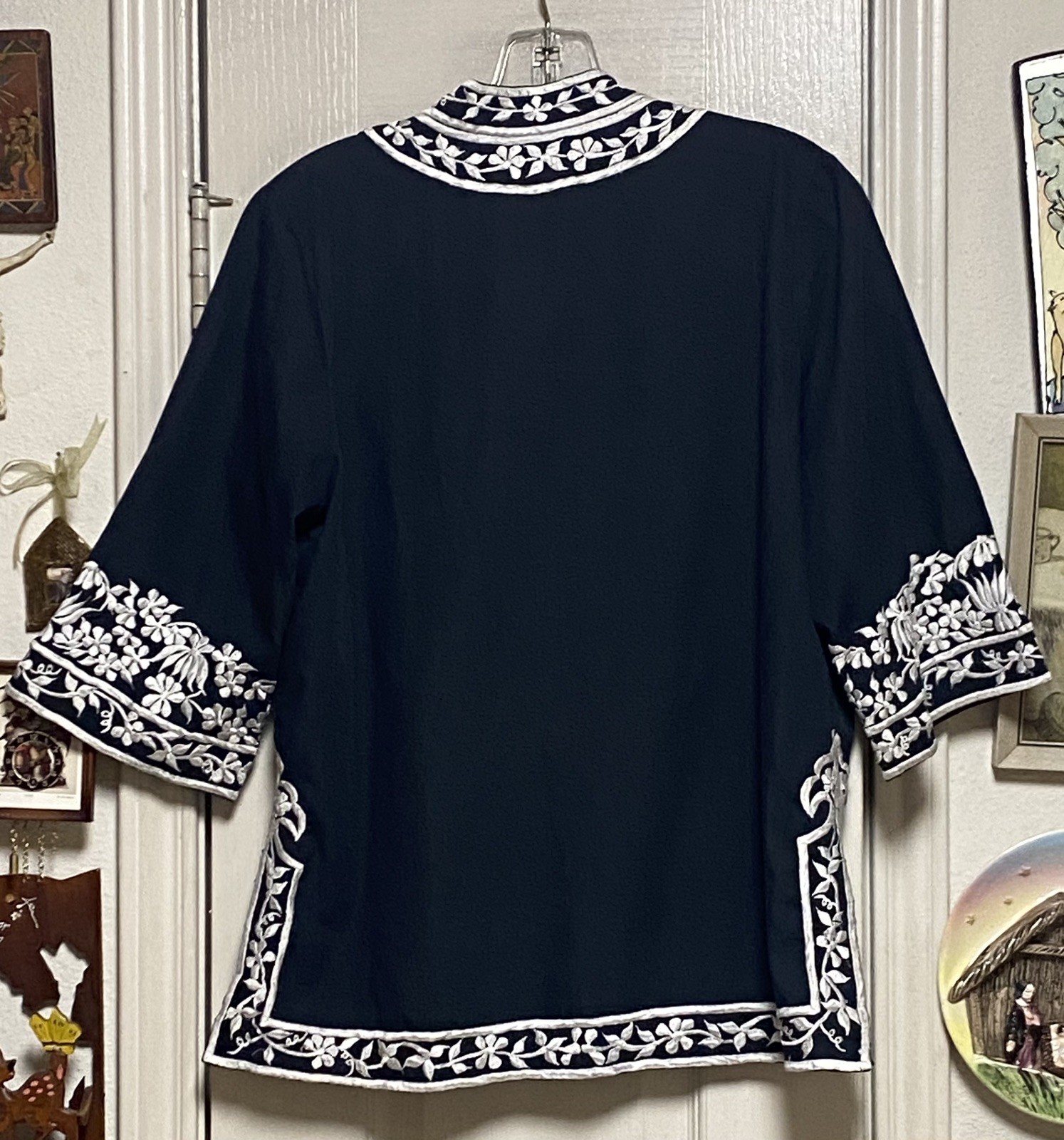 Chuchi By Amtops International, Inc Vintage 1970’s Embroidered Kaftan M Top