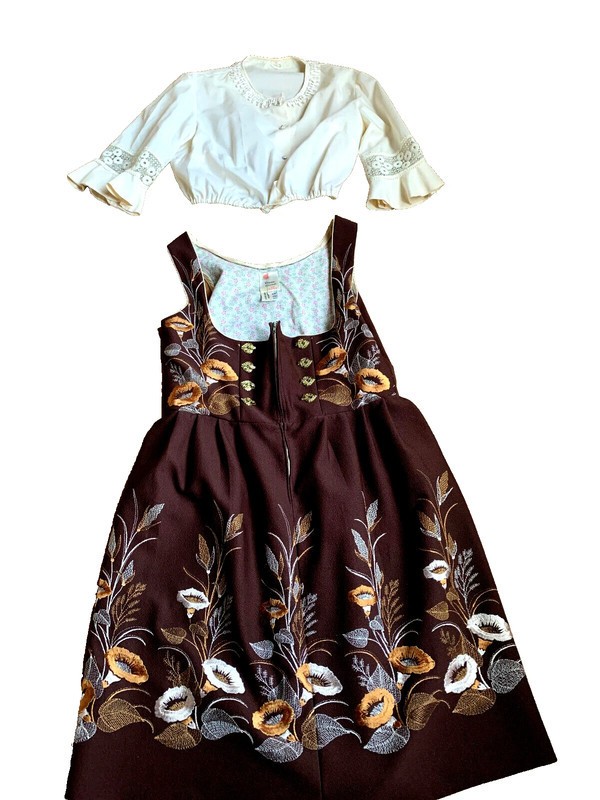 Vintage dirndl rose Salzburg brown embroidered with blouse bobbin lace size 42/44