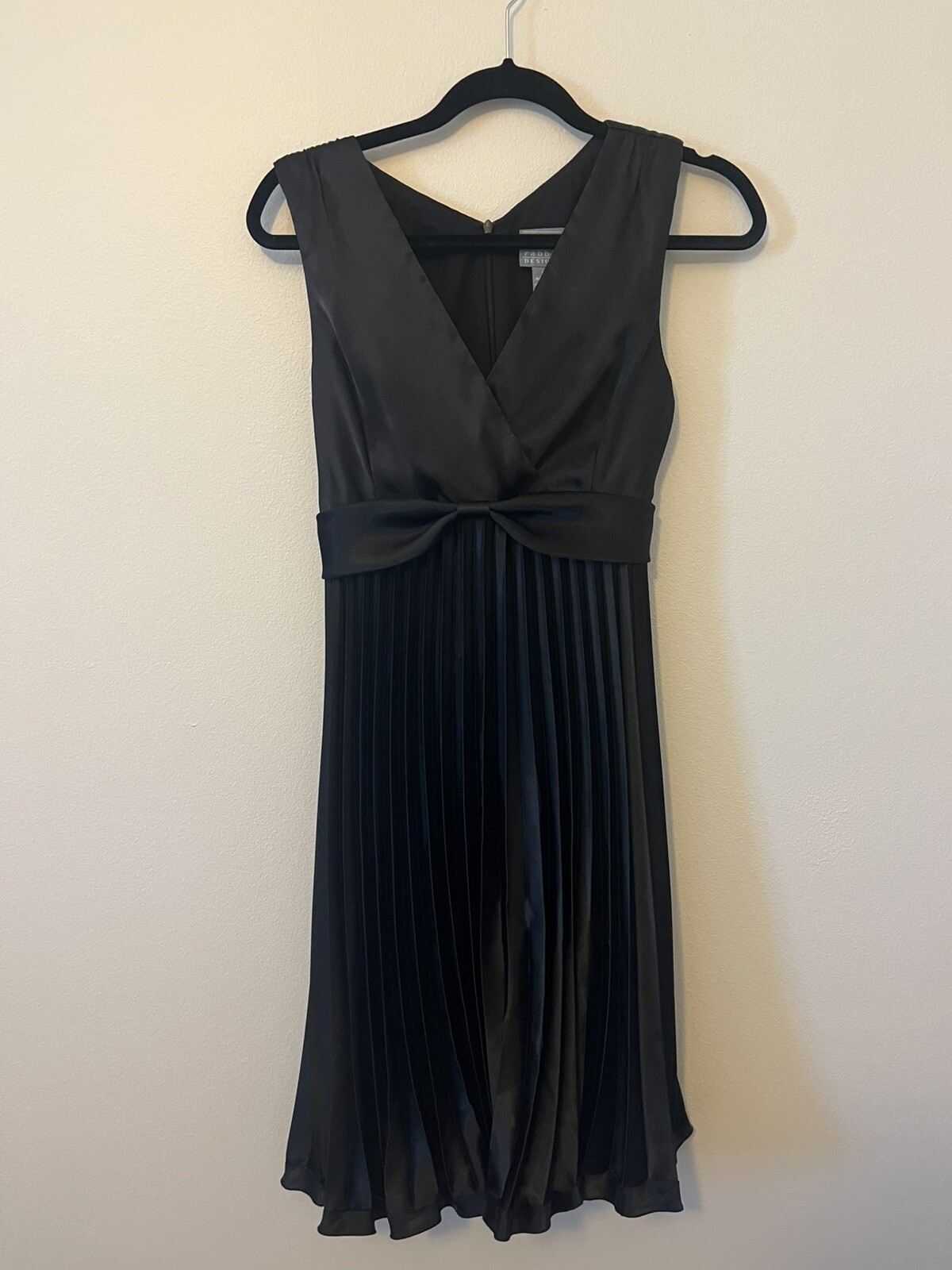 Vintage 90’s Rabbit Rabbit Rabbit Design Black Pleated Sexy Lined Dress Size 12