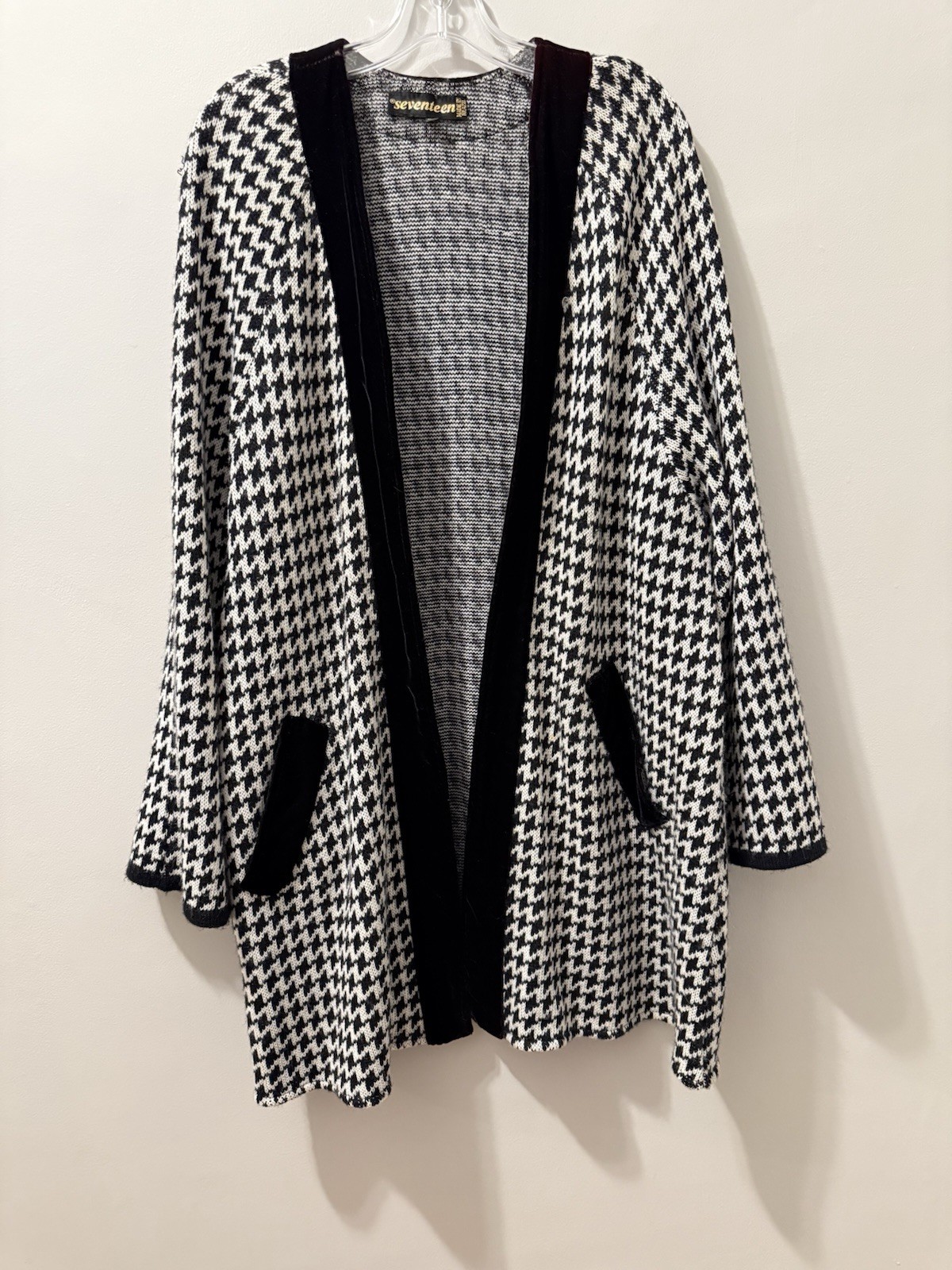Vtg 80s Long Cardigan Sweater Houndstooth Velvet Trim HEAVY by Seventeen Brazil