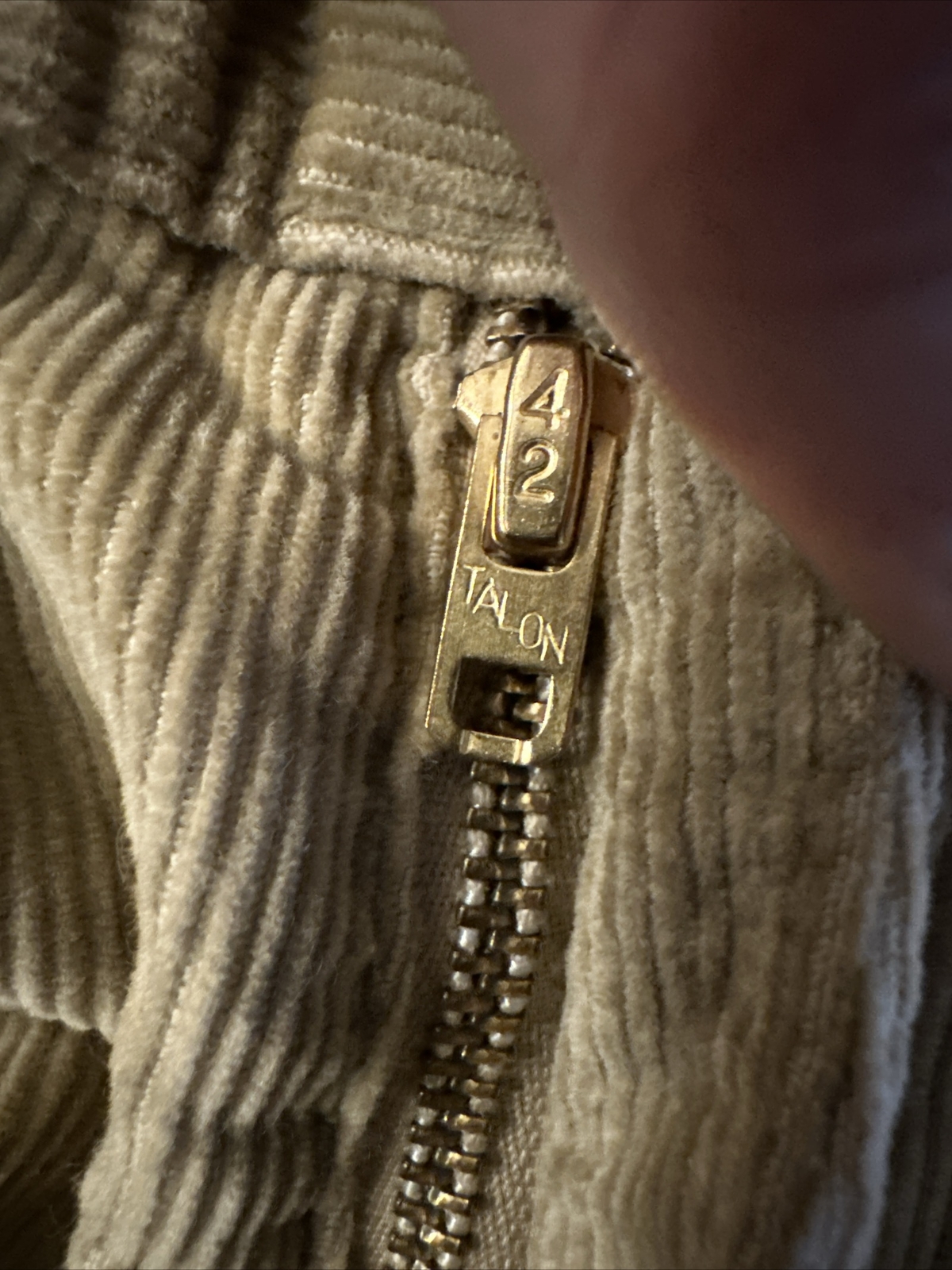 Vintage Levi’s Corduroy Pants Talon Beige 42 Zipper 25×29