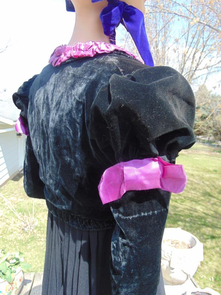 VTG Regency Era Dress Juliet Sleeve Jacket & Velvet bonnet