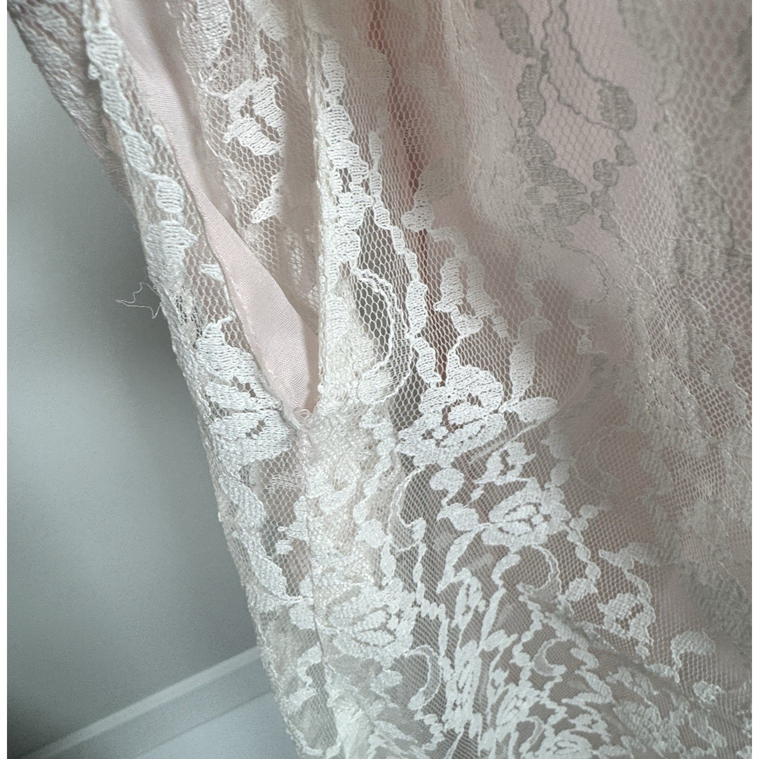 Vintage Pink Lace Maxi Robe Sheer Overlay Pockets Tie Waist Romantic M READ