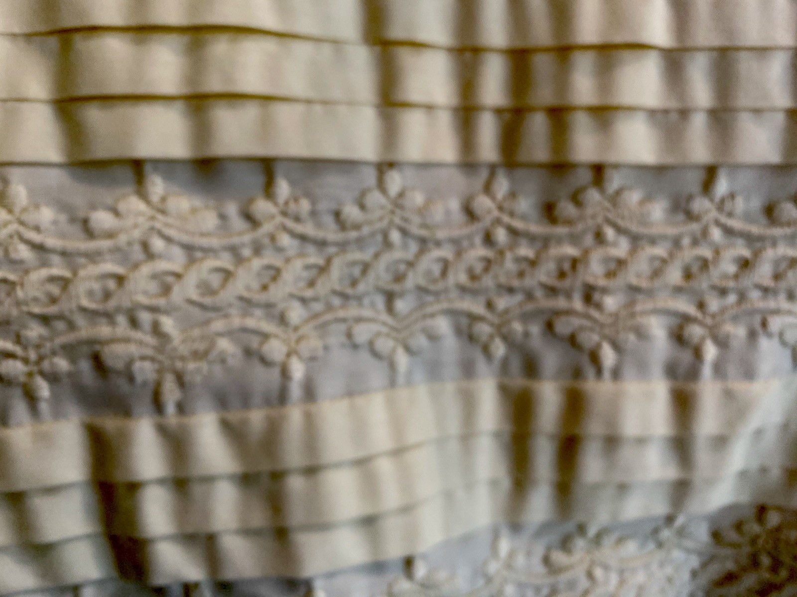 VTG Cotton 50’s Women’s Button front lace detail Yellow Carlye Dress Pleated S/M