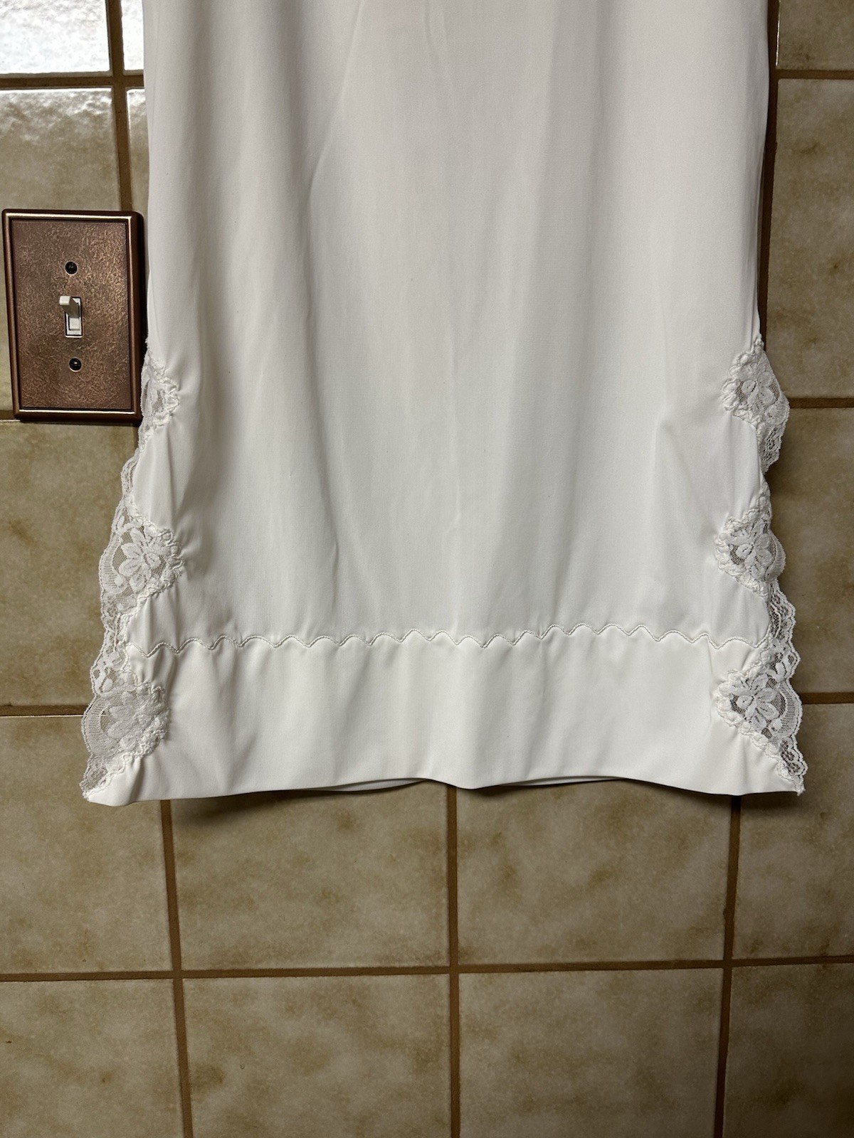 Vintage Women’s Retro Lace Embroidered Side Split Maxi Bridal Slip, Ivory Sz M