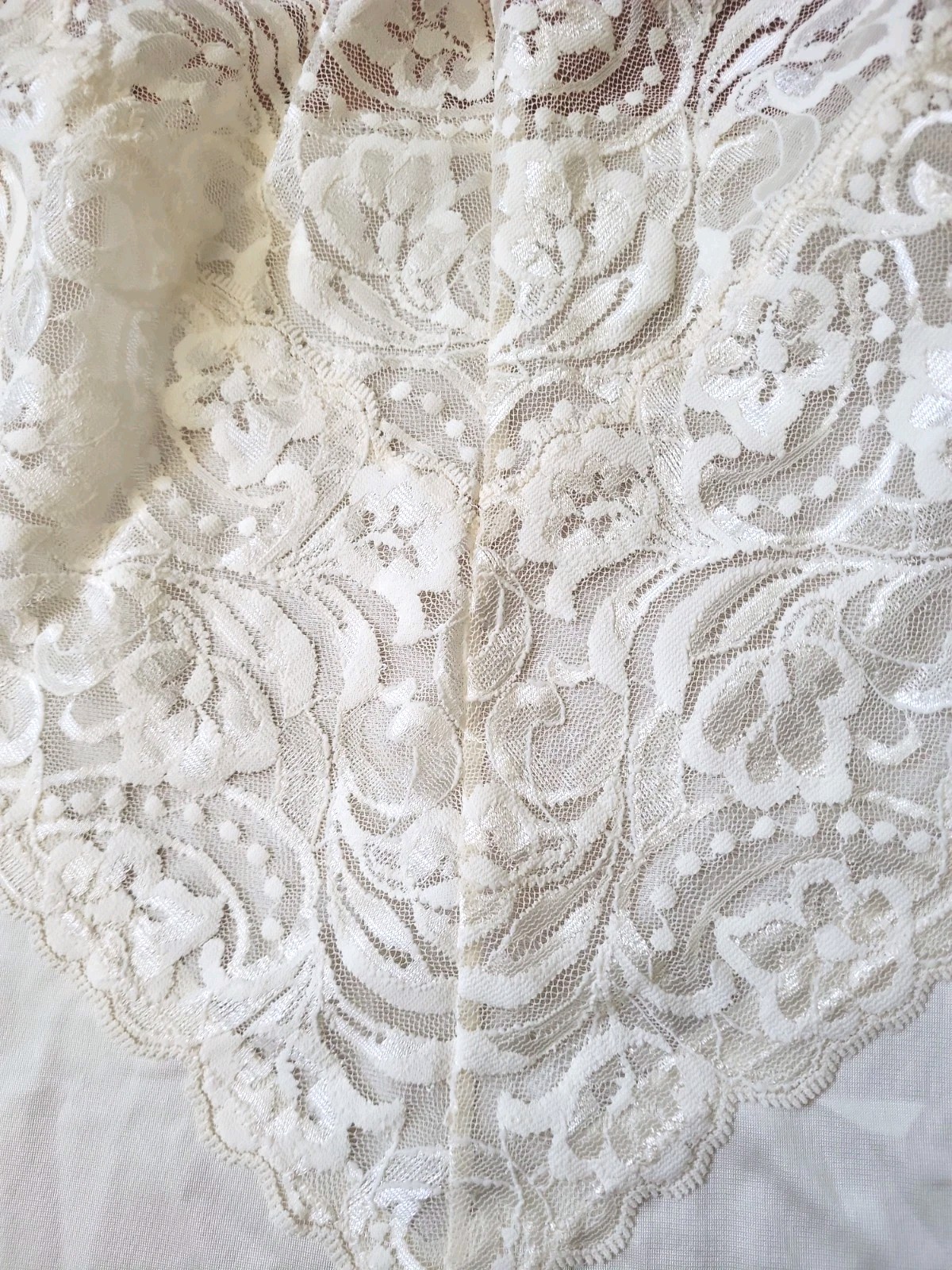 Vintage Vanity Fair Lace Front Camisole, Size 42. Ivory Nylon