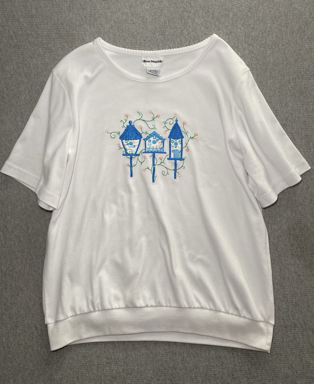Bon Worth Blue Birdhouses Embroidered White Short Sleeve Shirt Size Med
