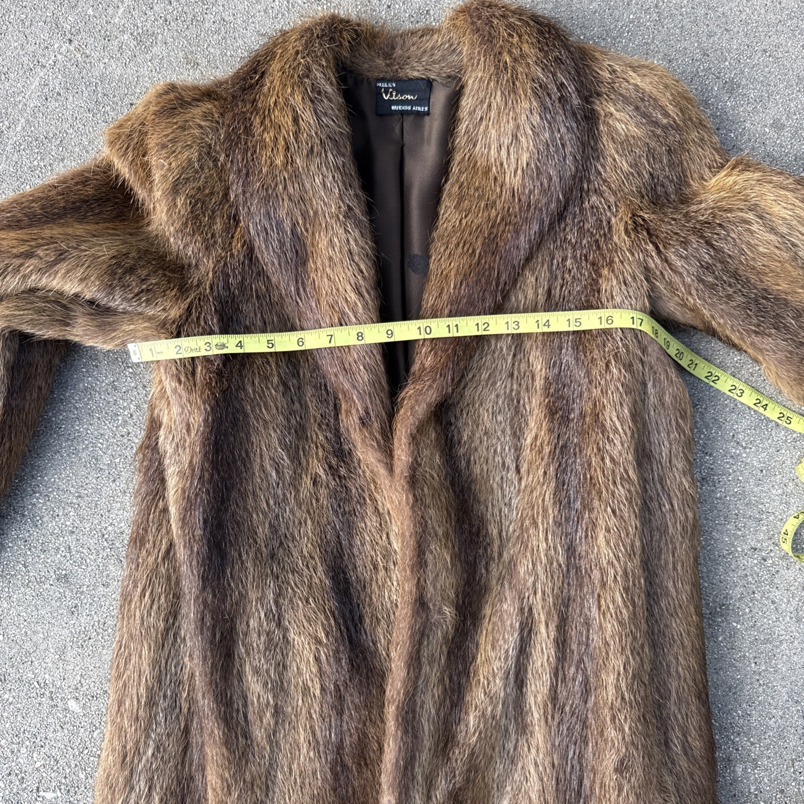 Argentina Golden Nutria Shades of Brown Fur Coat Shoulder Pads SZ M – L