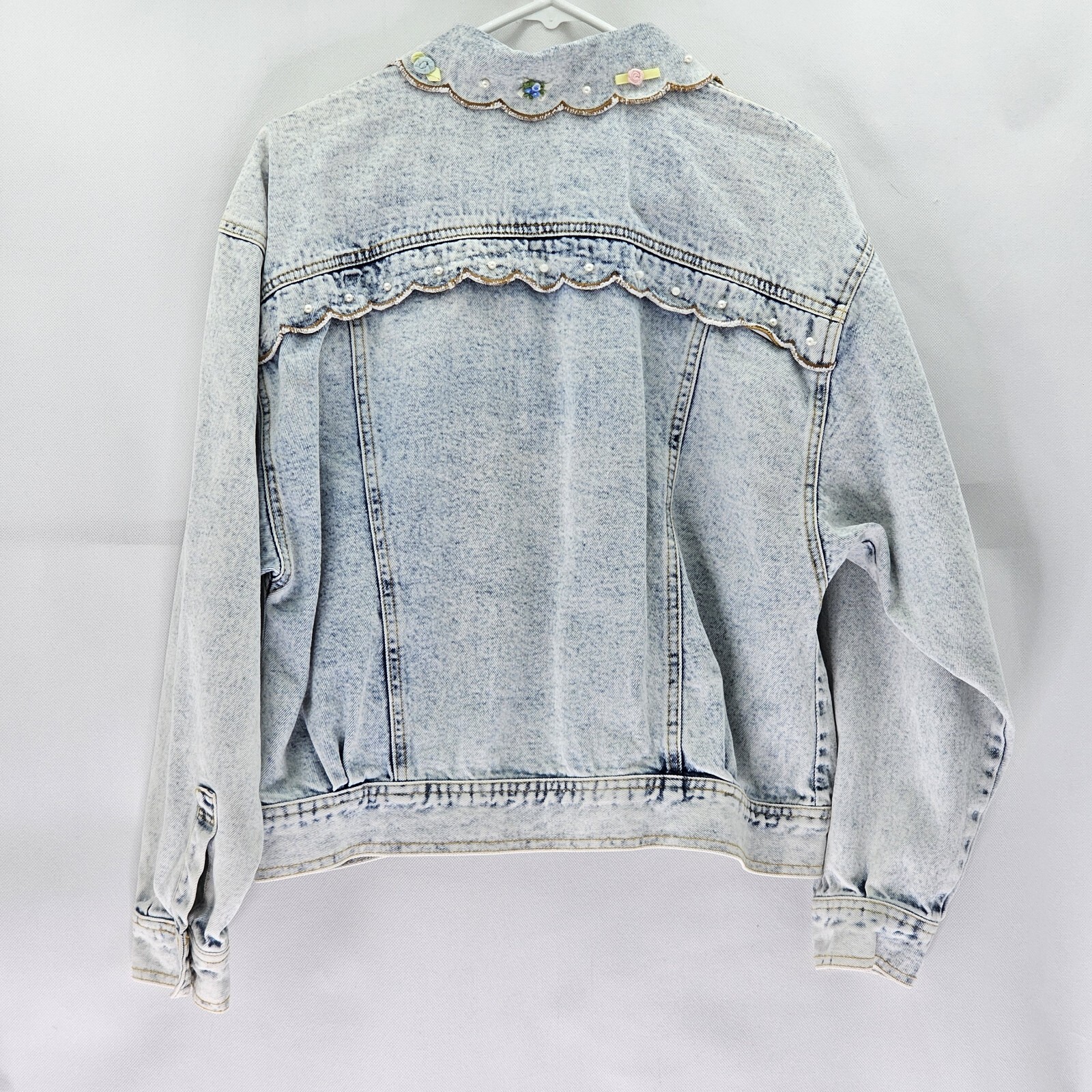 Vintage Unbranded Women Chest Size 44 InchesBlue Denim Jacket