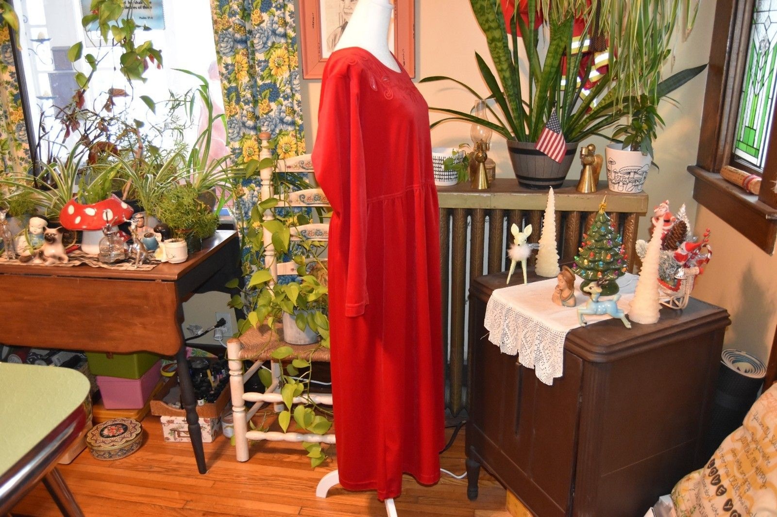 Vintage 90s Studio Ease Red Velvet Long Sleeve Empire Waist Dress Size Large