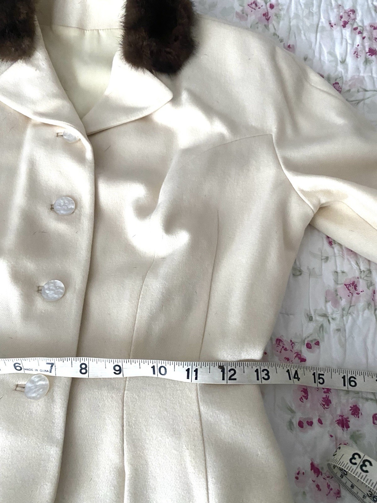 Vintage 1940’s NWT Moordale Fitted Jacket Mink Collar